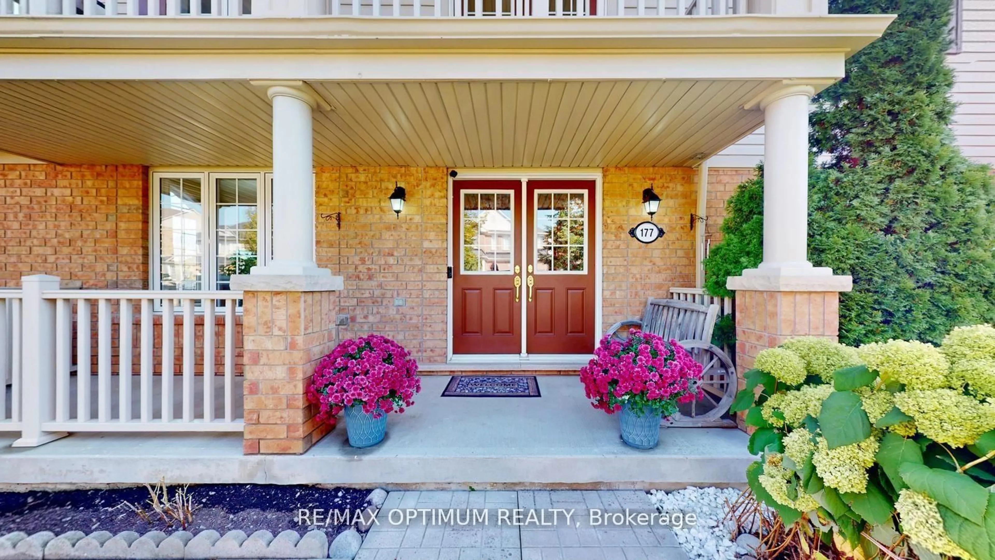 Indoor entryway for 177 Fandango Dr, Brampton Ontario L6X 0M1
