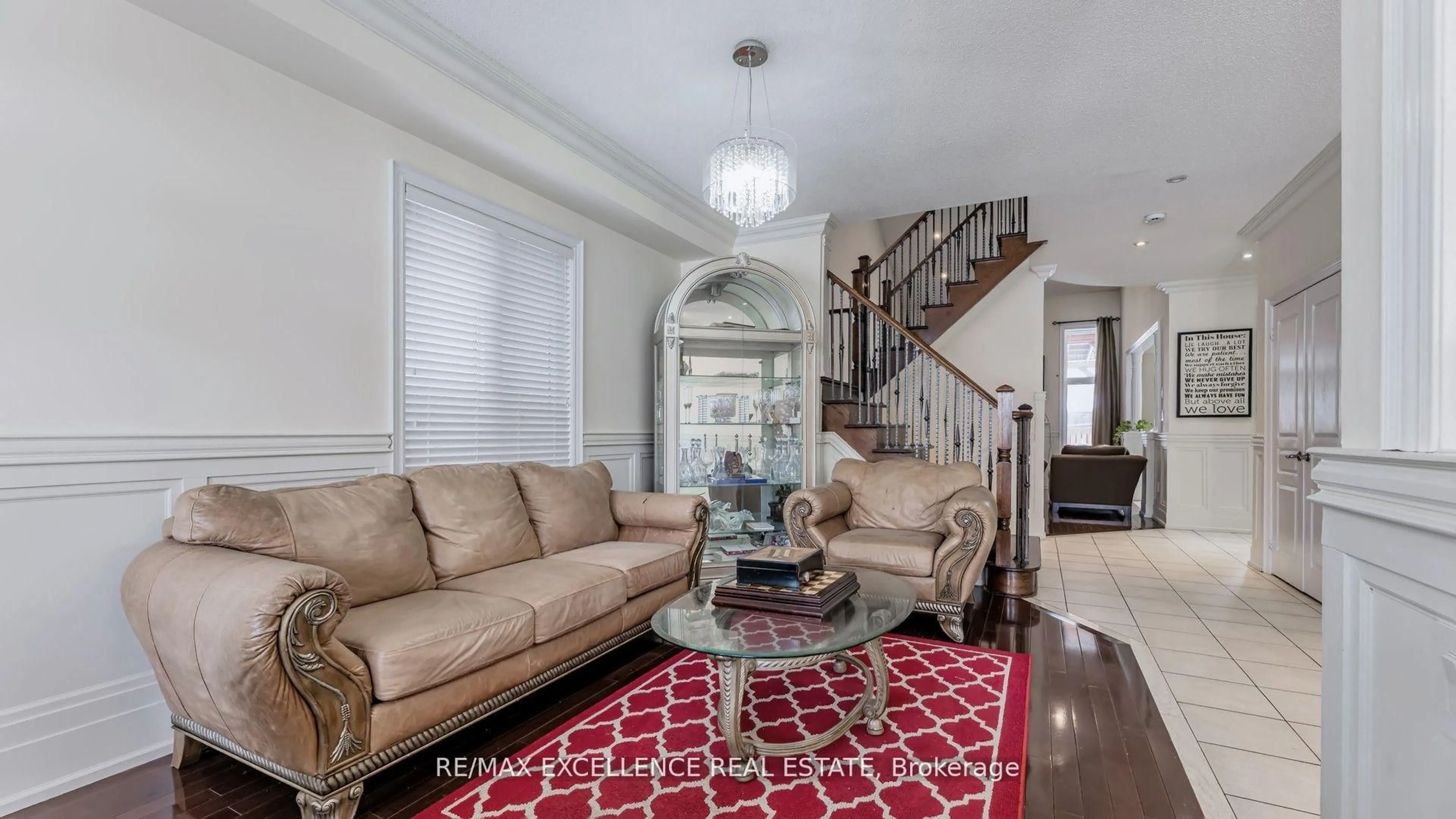 Living room with furniture, unknown for 68 Bluffwood Cres, Brampton Ontario L6P 2P3