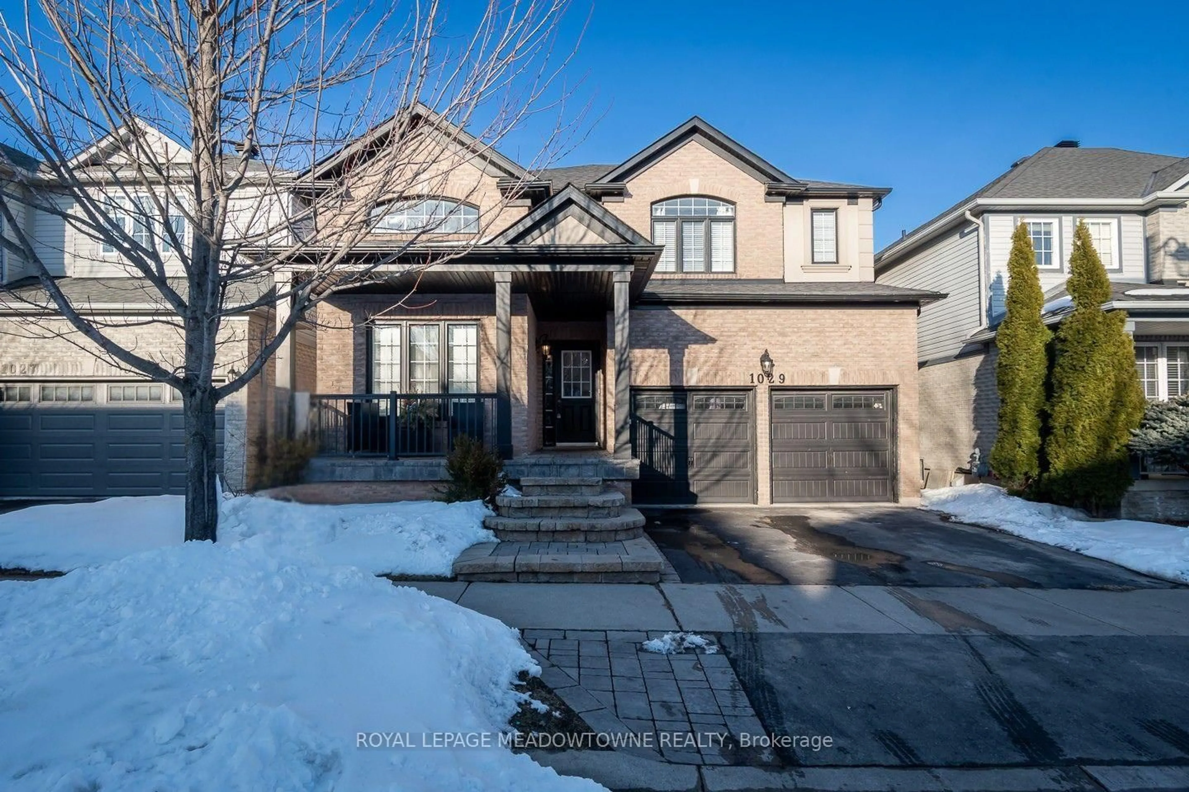 Home with brick exterior material, street for 1029 Easterbrook Cres, Milton Ontario L9T 0C4