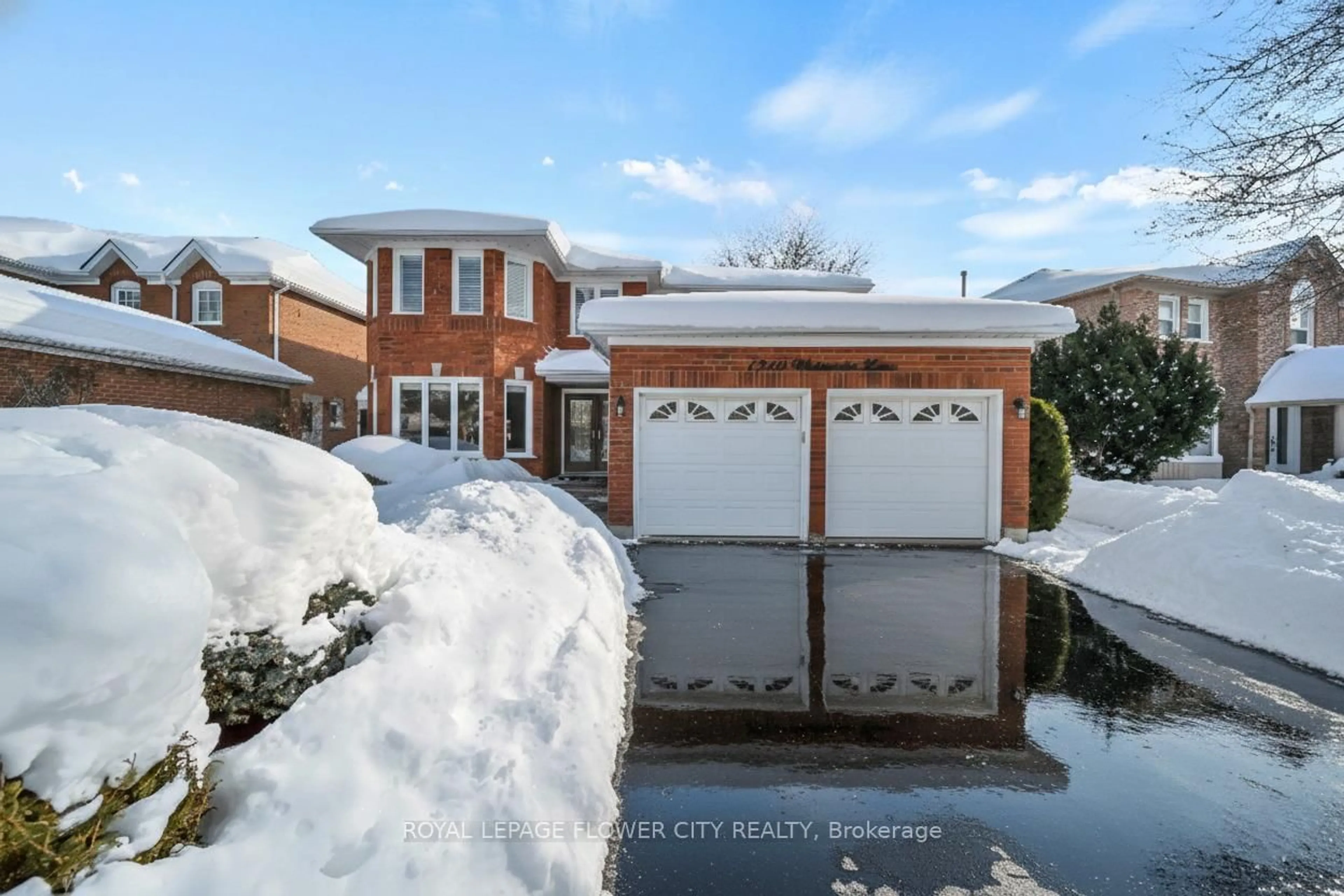 Home with brick exterior material, street for 1340 Whitewater Lane, Mississauga Ontario L5V 1L8