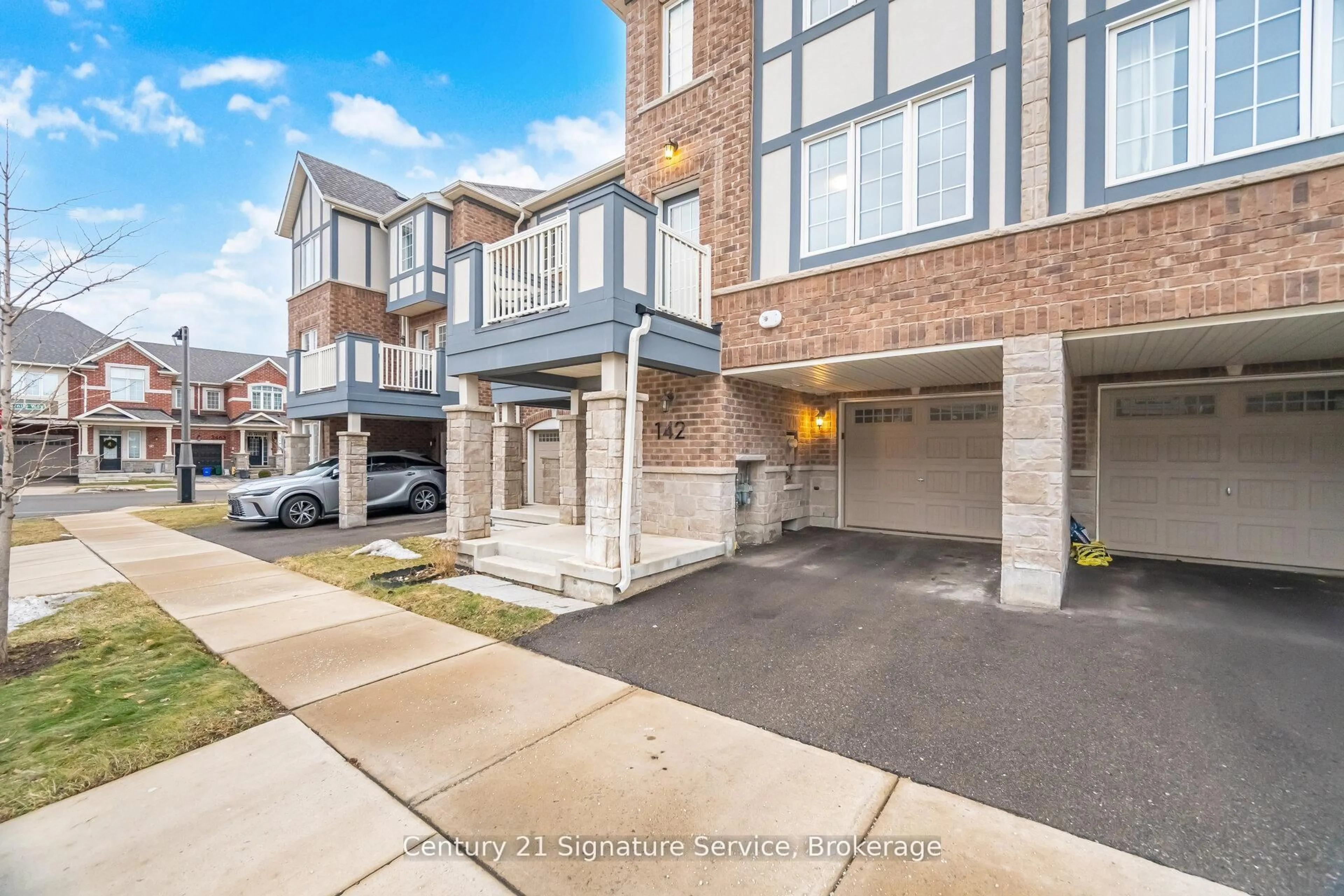 Unknown for 142 Christopher Rd, Oakville Ontario L6H 0Y2