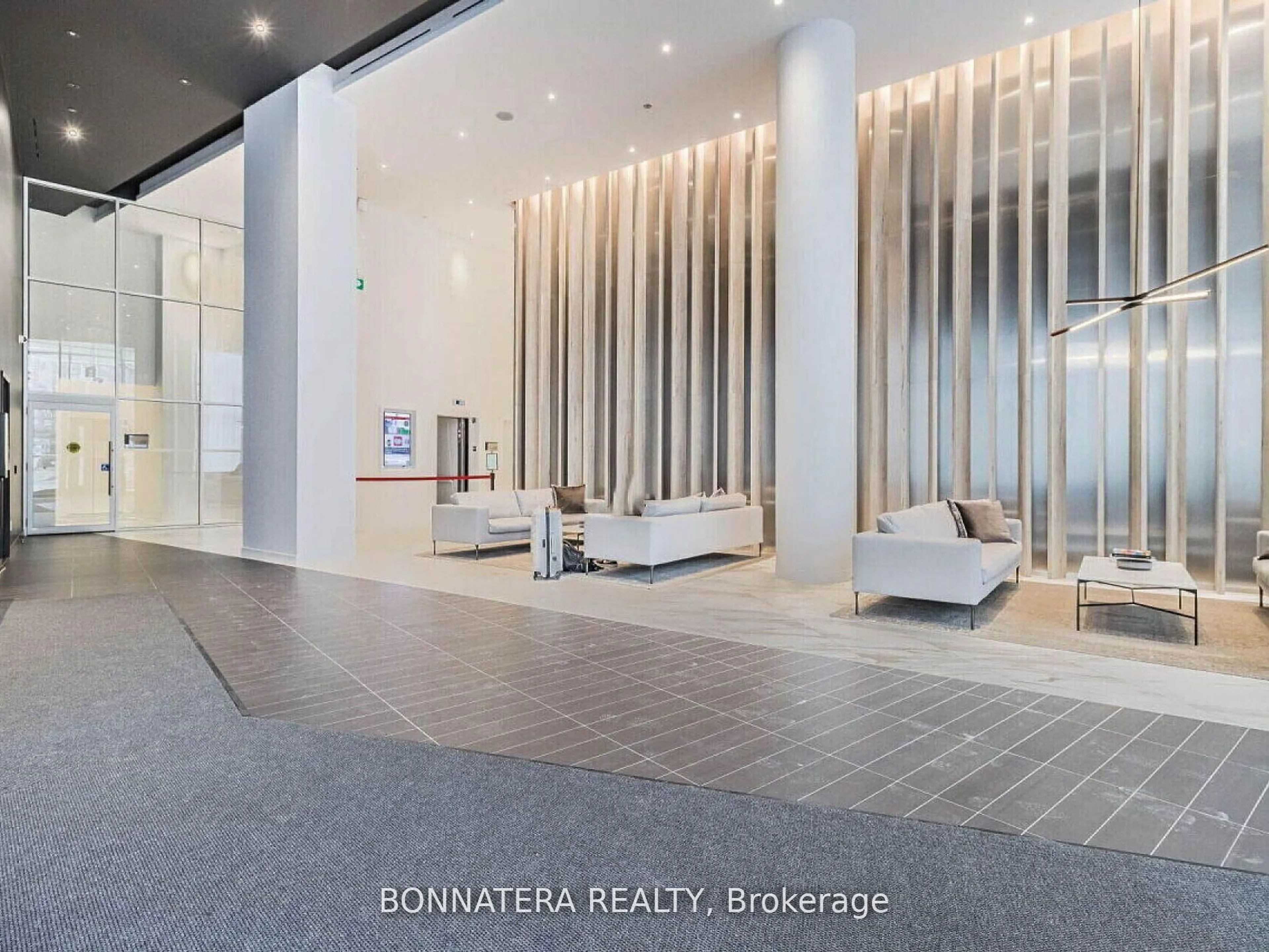 Lobby for 3900 Confederation Pkwy #606, Mississauga Ontario L5B 0M3