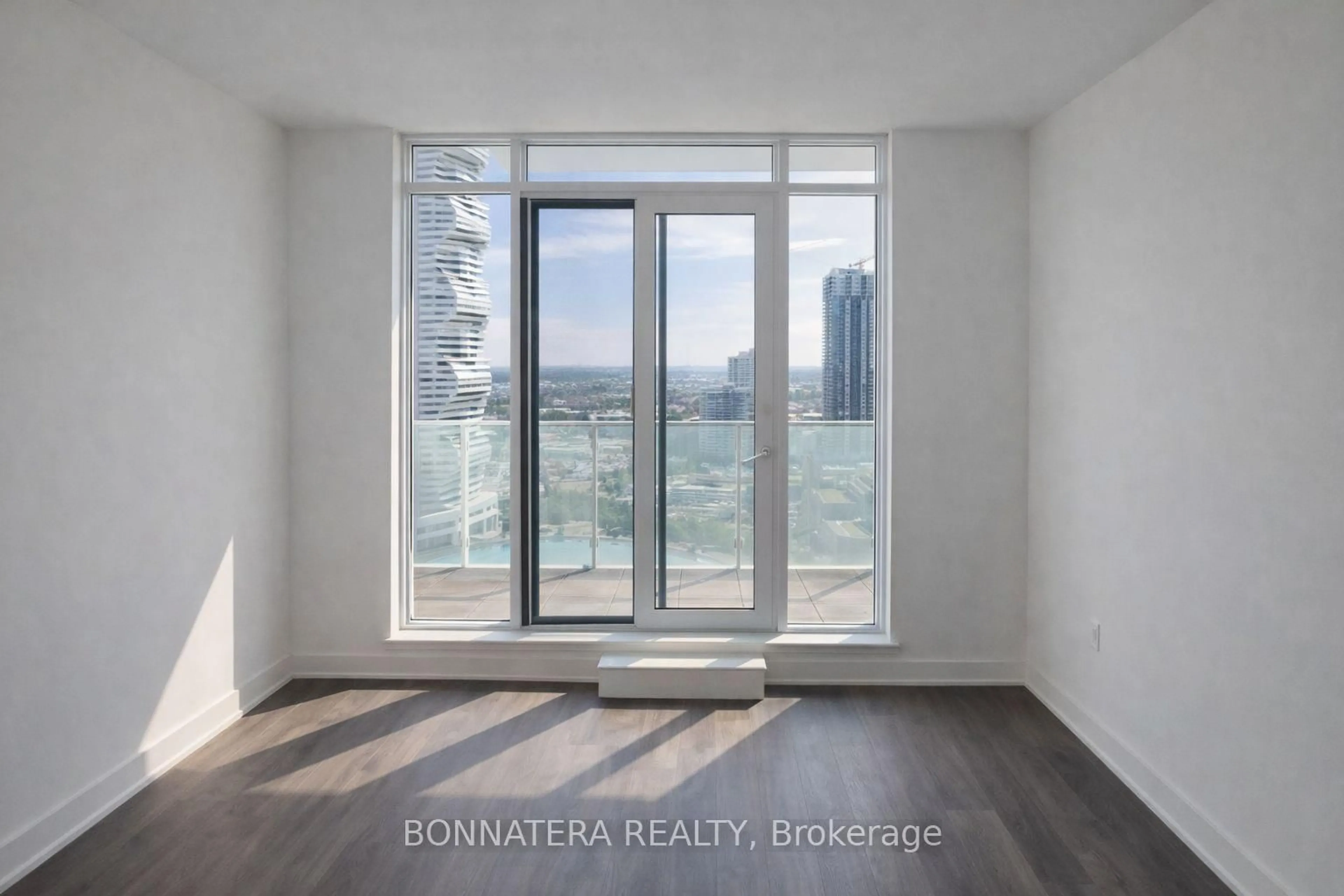 A pic of a room for 3900 Confederation Pkwy #606, Mississauga Ontario L5B 0M3