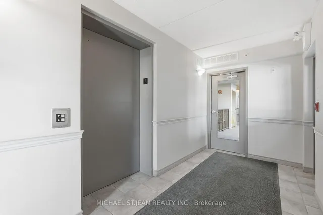 1411 Walkers Line #213, Burlington 4