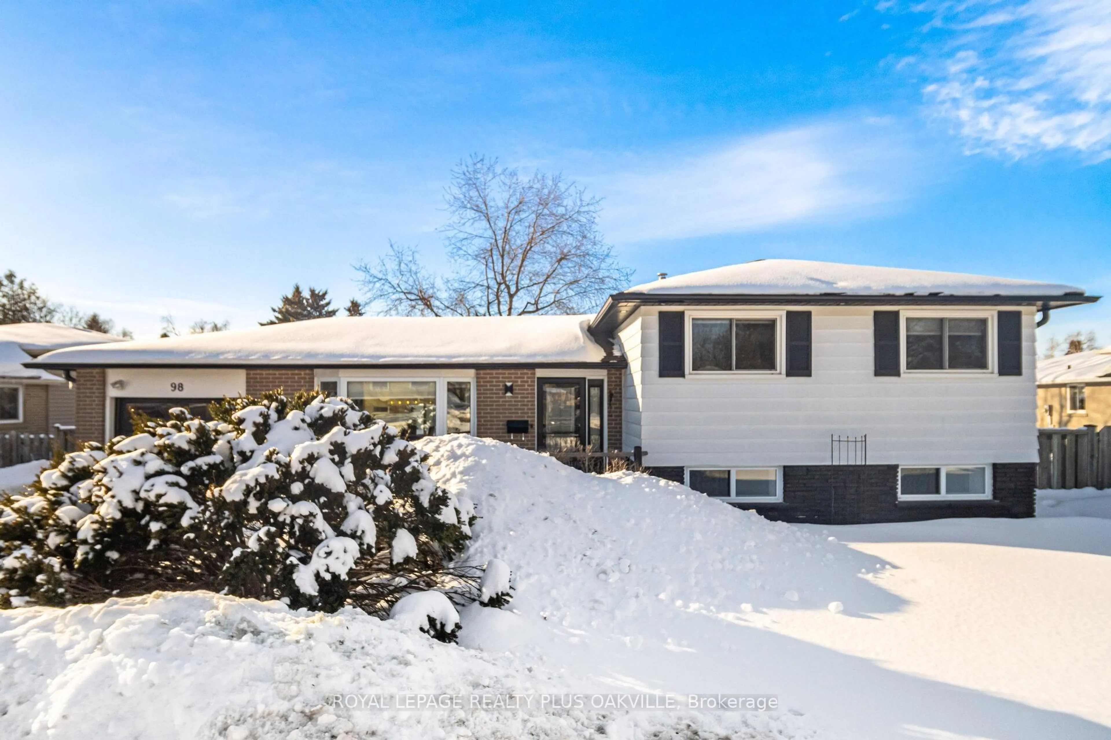 Unknown for 98 Rustic Cres, Orangeville Ontario L9W 1S9