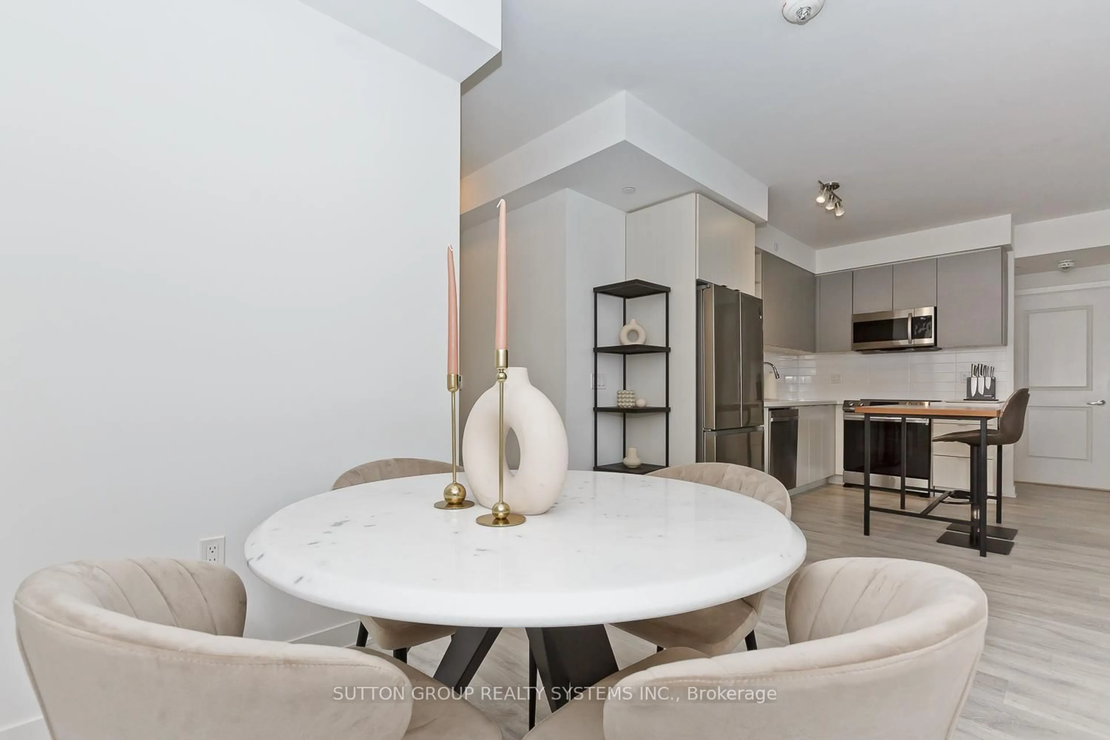 Unknown for 4655 Metcalfe Ave #1409, Mississauga Ontario L5M 0Z7