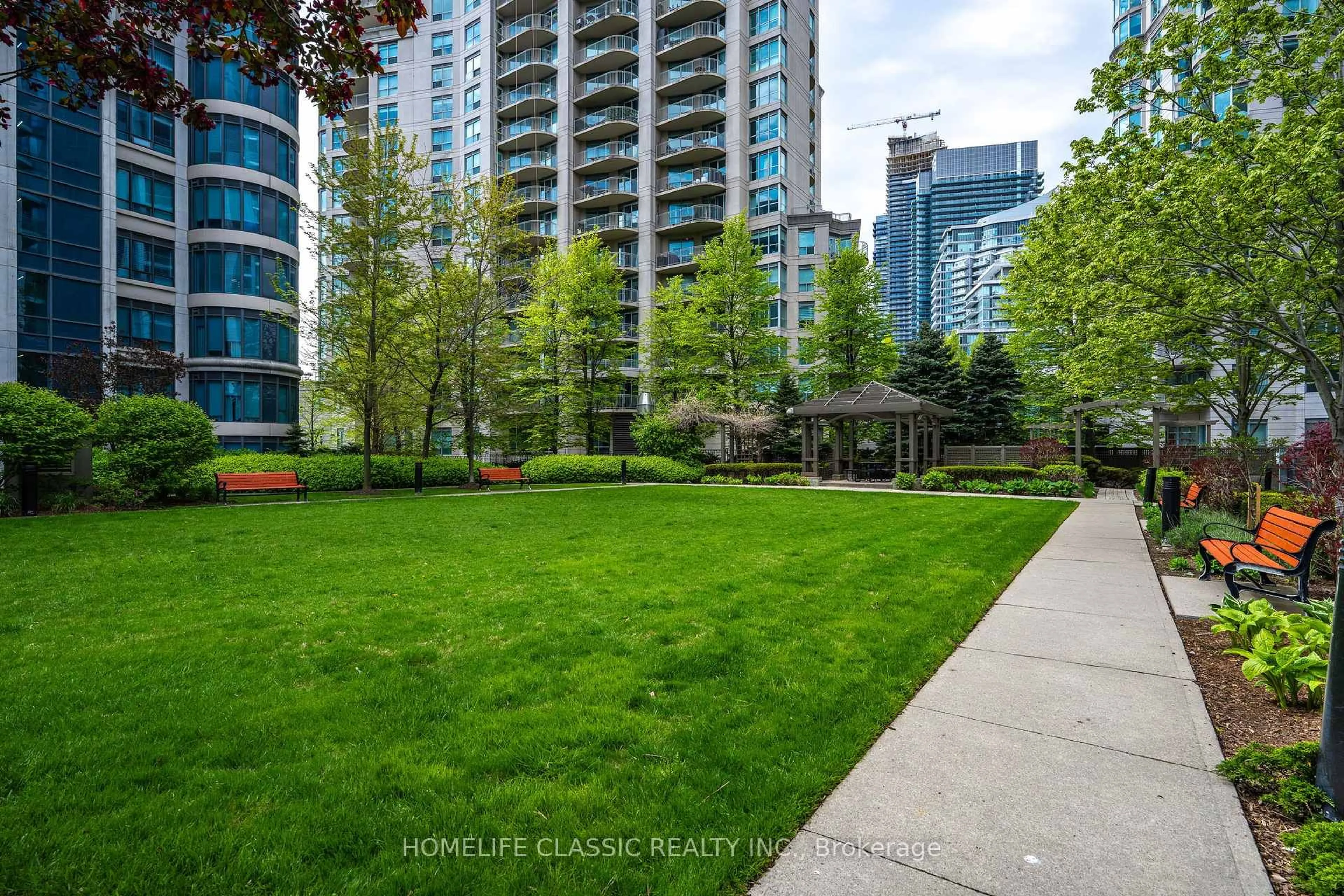 Patio, unknown for 2087 Lake Shore Blvd #1201, Toronto Ontario M8V 4G3