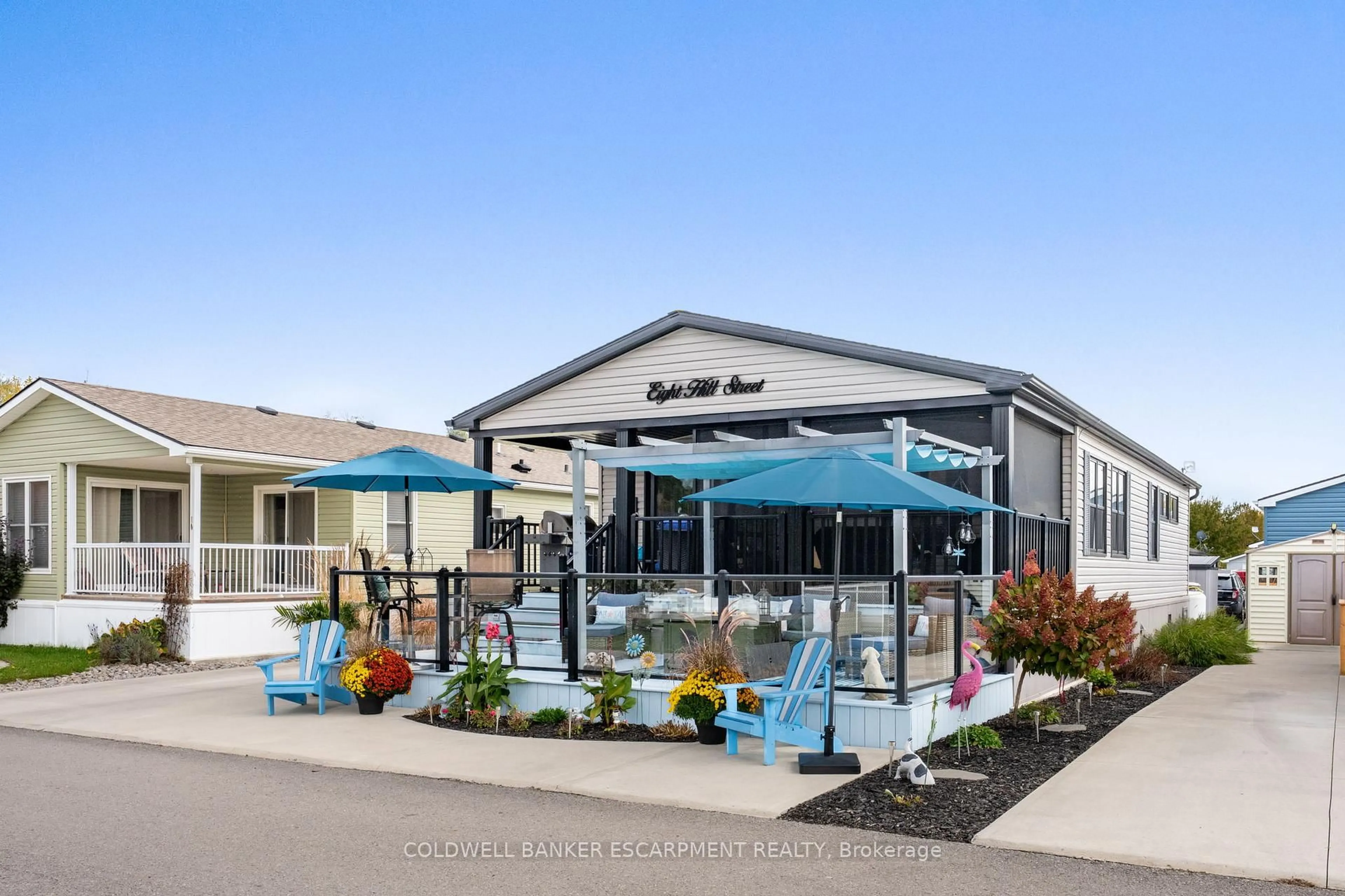 Patio, unknown for 4449 Milburough Line #8 Hill, Burlington Ontario L7P 0C5