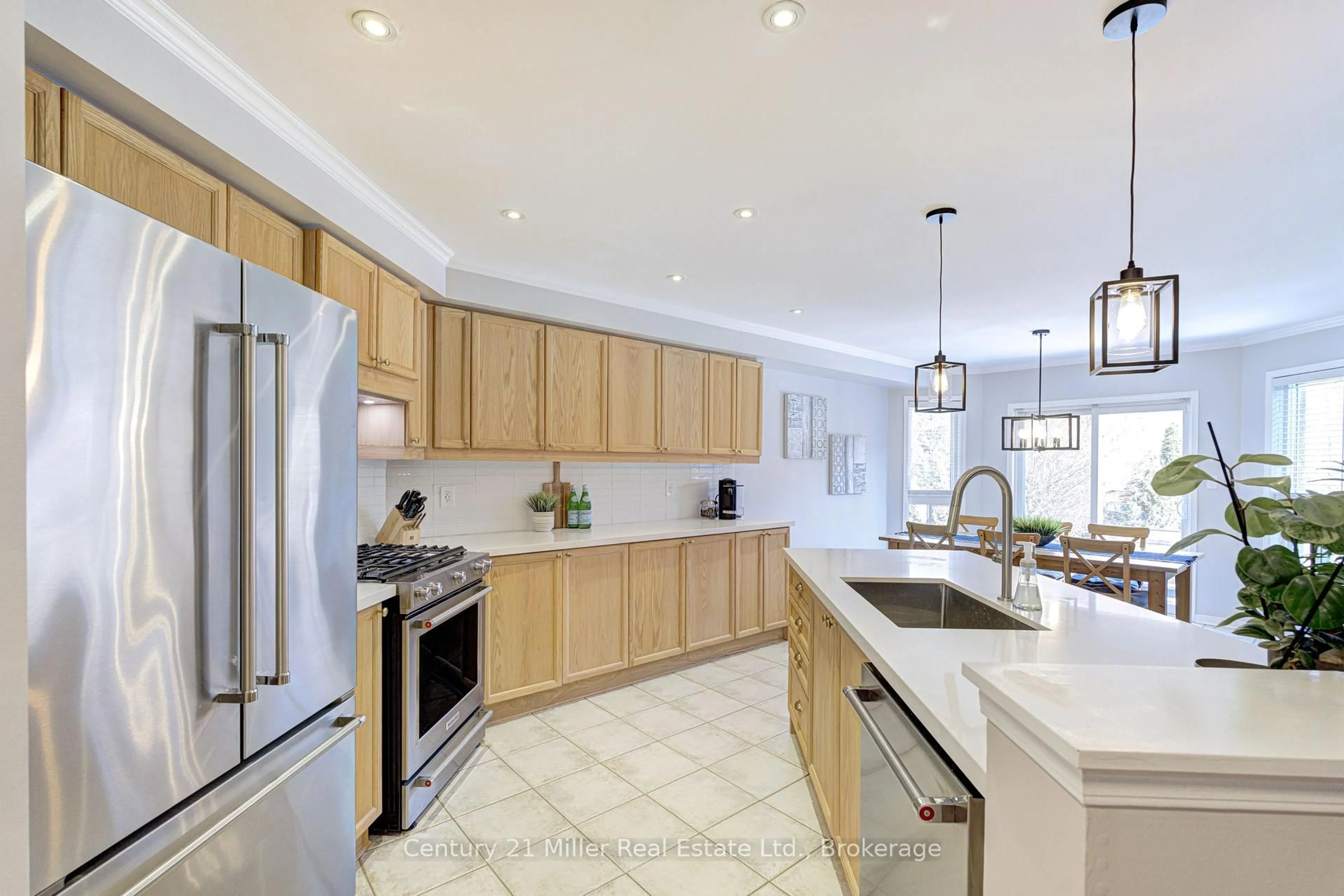Contemporary kitchen, ceramic/tile floor for 2142 Meadowglen Dr, Oakville Ontario L6M 4C8