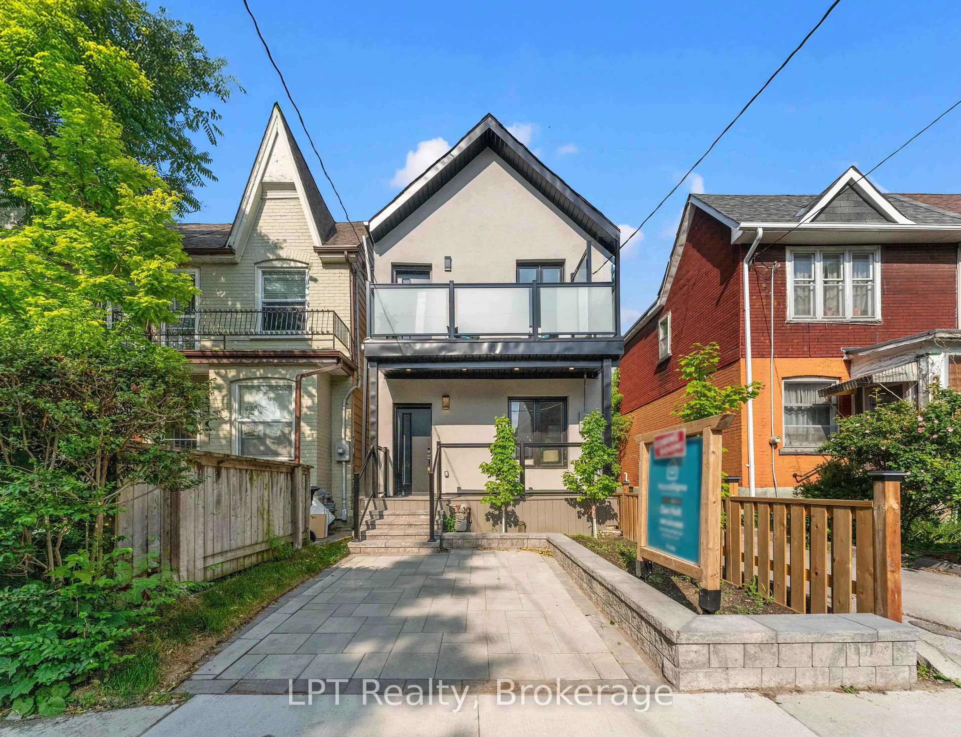 Home with brick exterior material, street for 204 Franklin Ave, Toronto Ontario M6P 3Z3