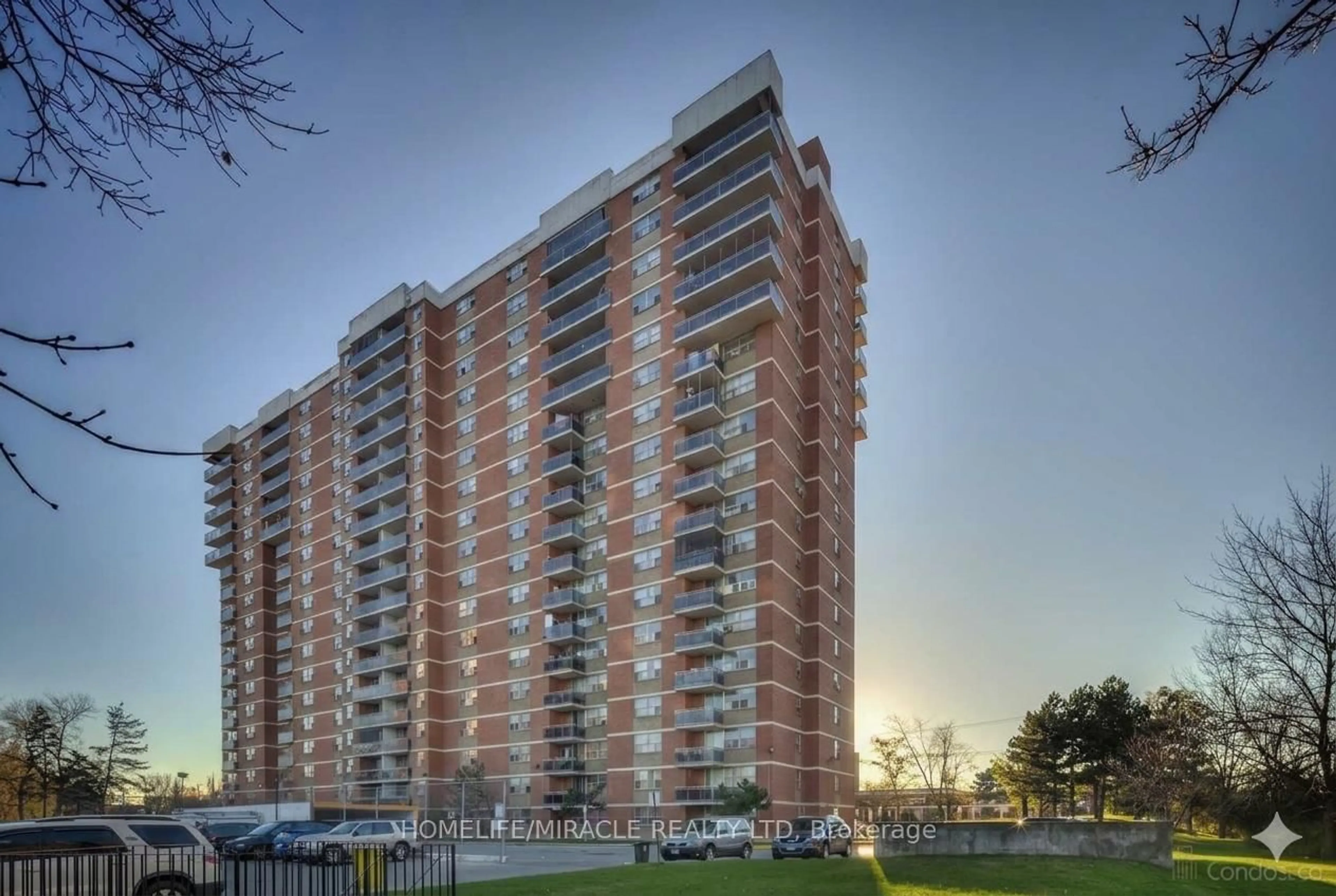 Unknown for 2645 Kipling Ave #307, Toronto Ontario M9V 3S6