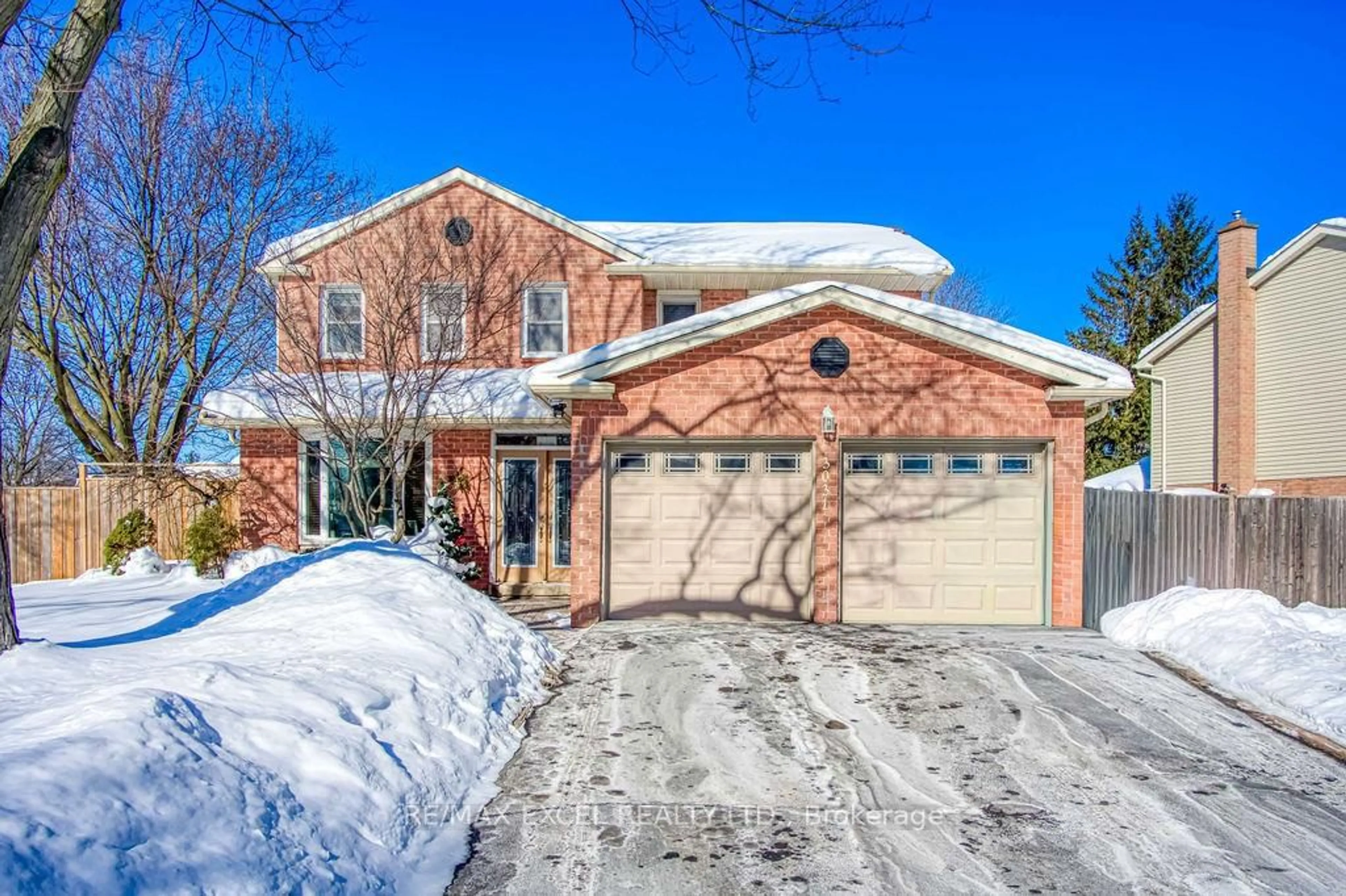 Home with brick exterior material, street for 3031 Kilbride Crt, Mississauga Ontario L5N 3C5