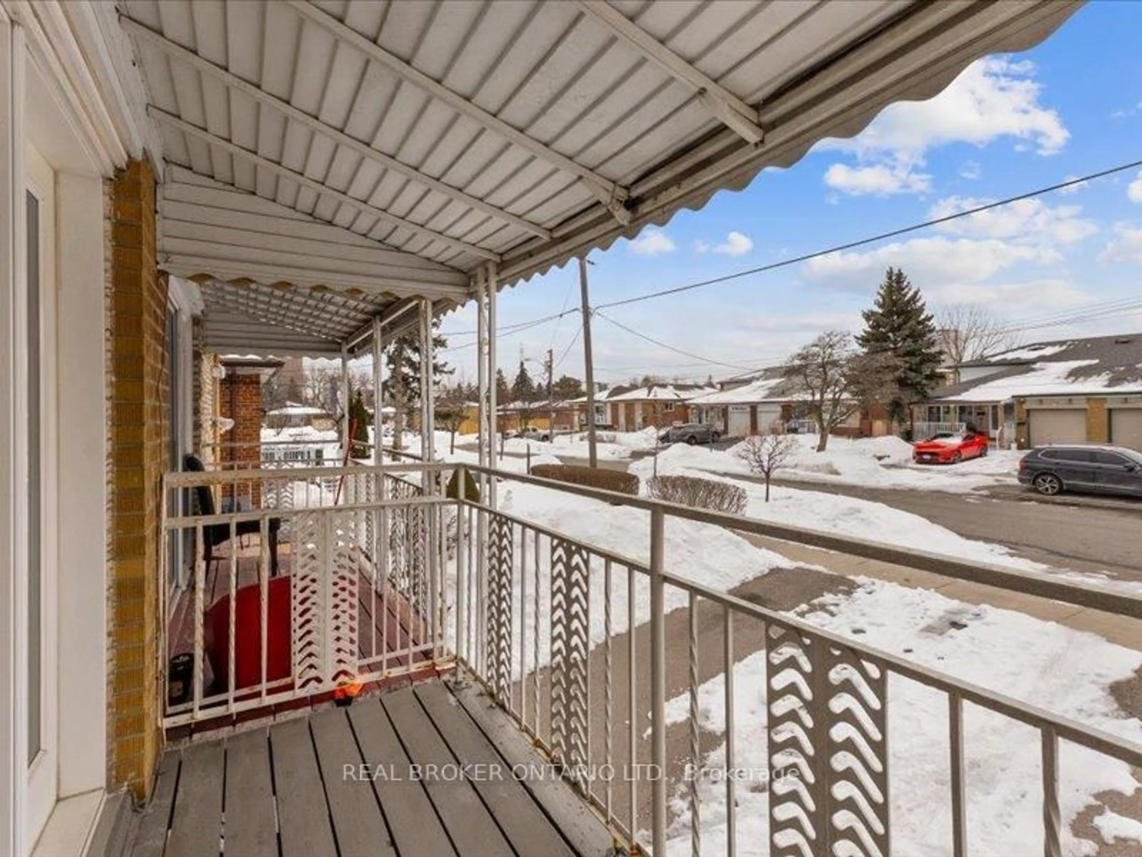 Unknown for 21 Hoover Cres, Toronto Ontario M3N 1P4