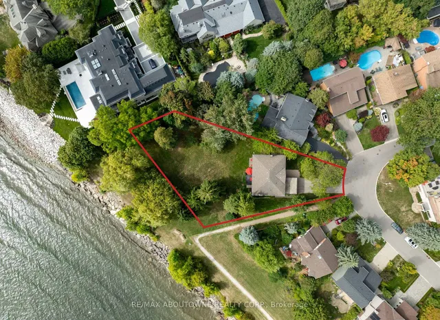 20 Arkendo Dr, Oakville 3