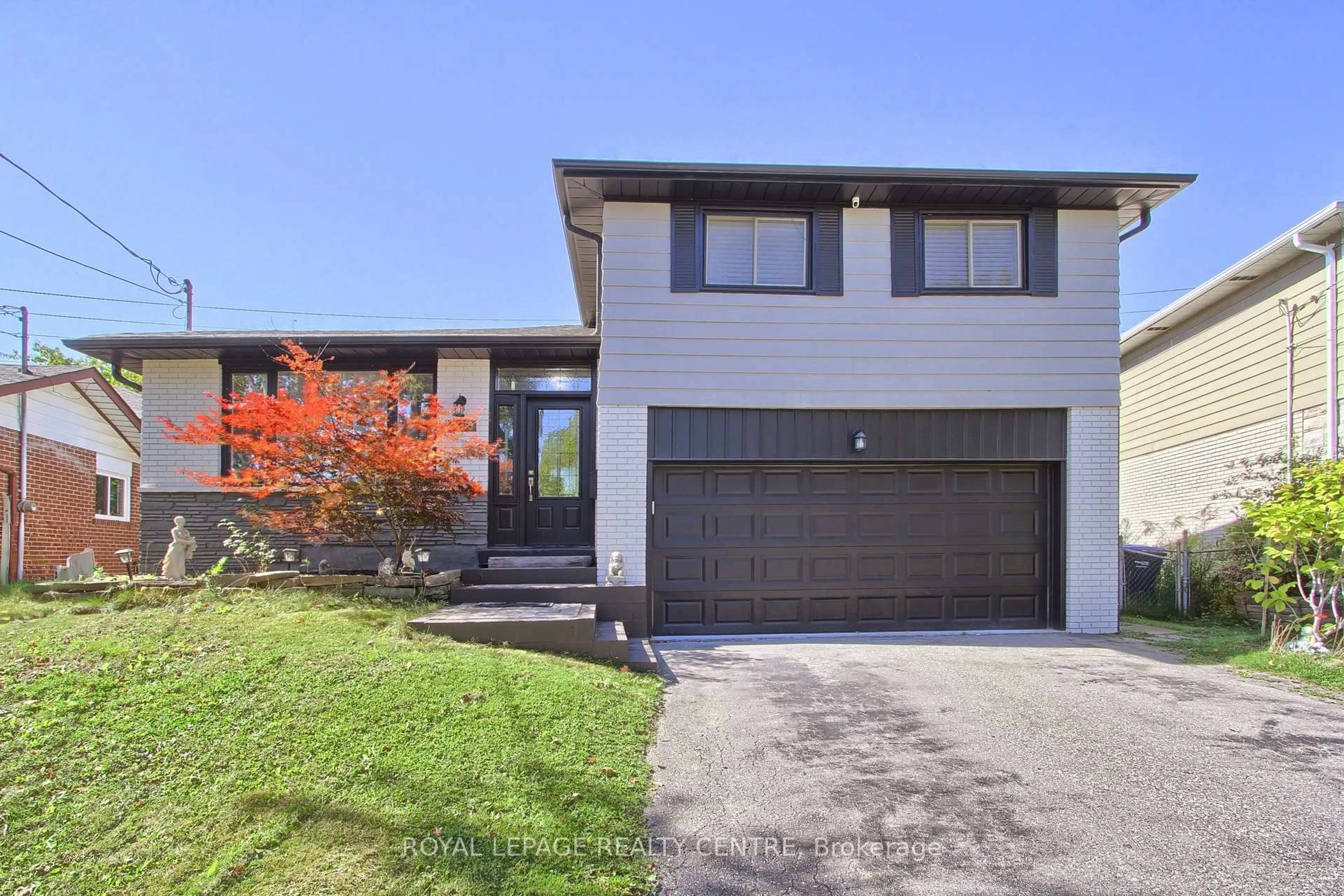Unknown for 2039 Davebrook Rd, Mississauga Ontario L5J 3M4