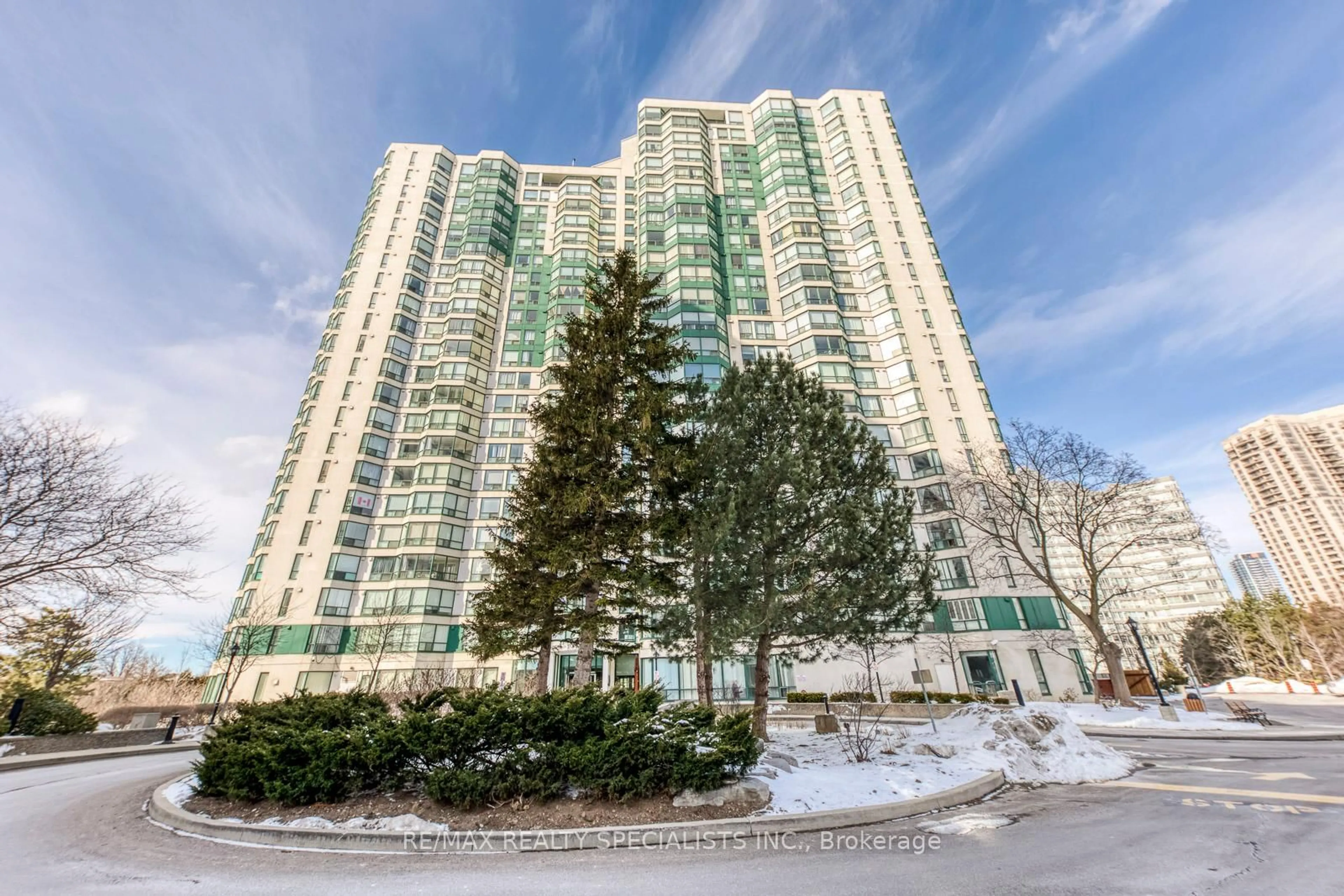 Indoor foyer for 4470 Tucana Crt #1412, Mississauga Ontario L5R 3K8