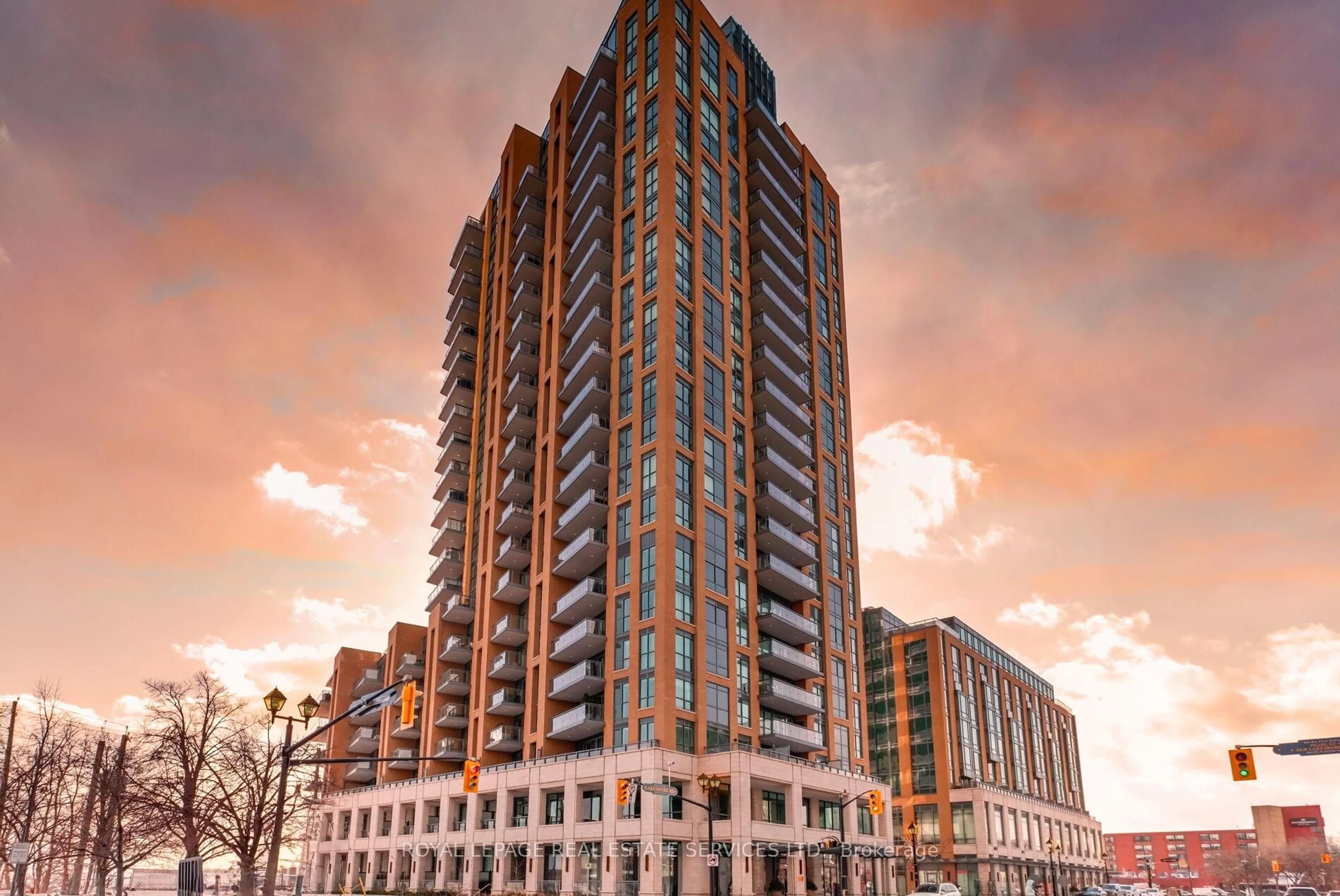 Unknown for 2060 Lakeshore Rd #1802, Burlington Ontario L7R 0G2