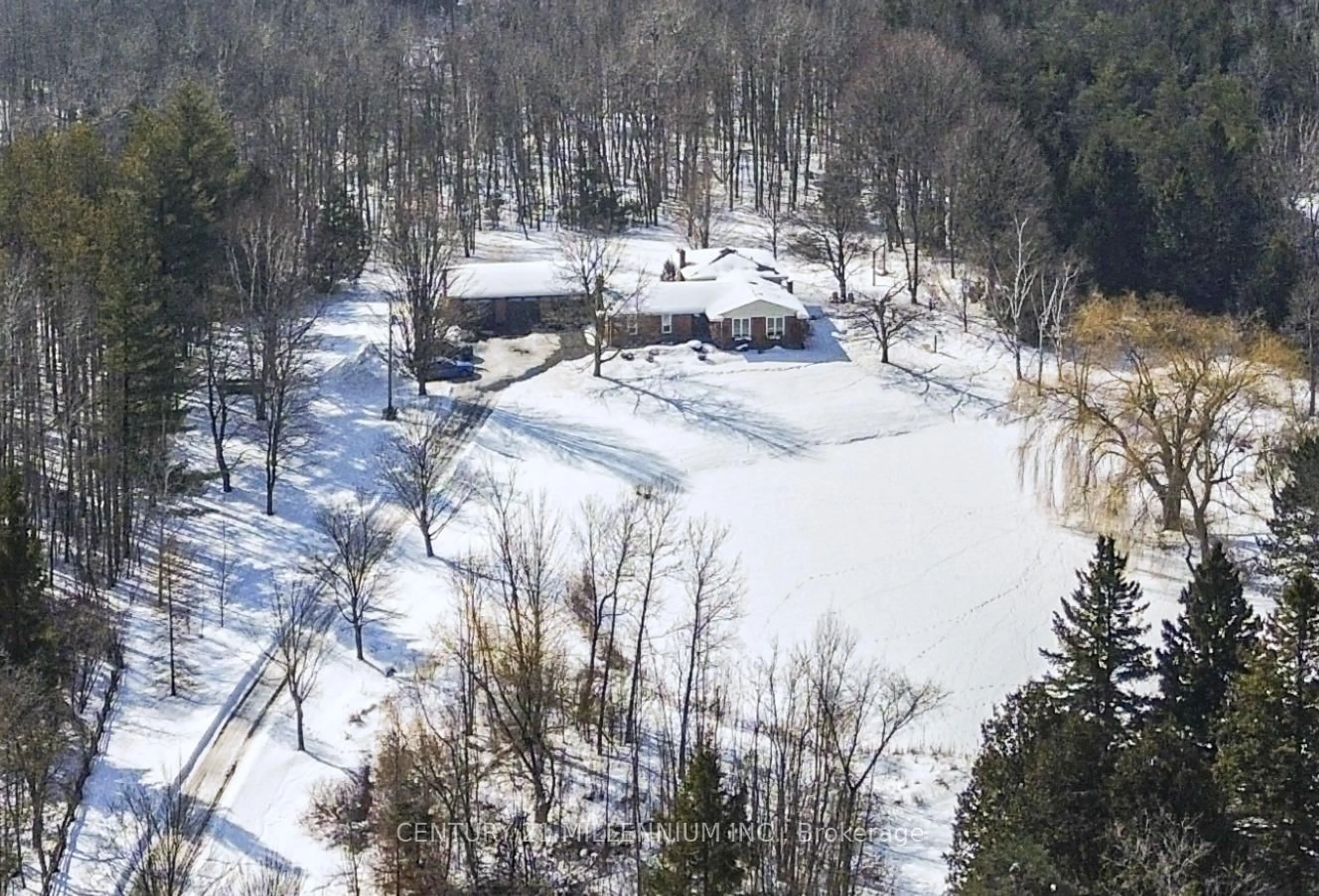 A pic from outside/outdoor area/front of a property/back of a property/a pic from drone, water/lake/river/ocean view for 12210 Fourth Line, Milton Ontario N0B 2K0