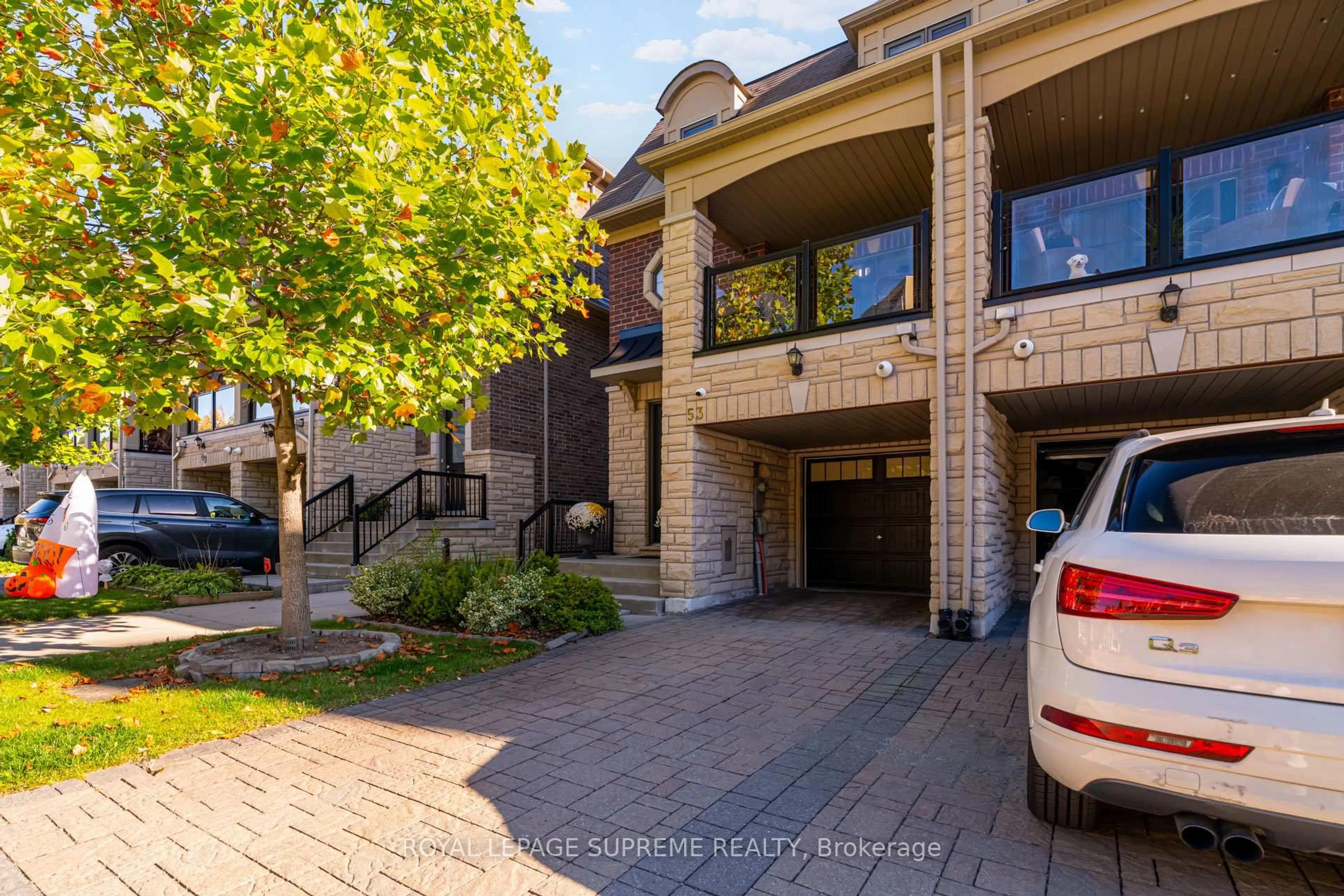 A pic from outside/outdoor area/front of a property/back of a property/a pic from drone, street for 53 Dryden Way, Toronto Ontario M9R 0B2
