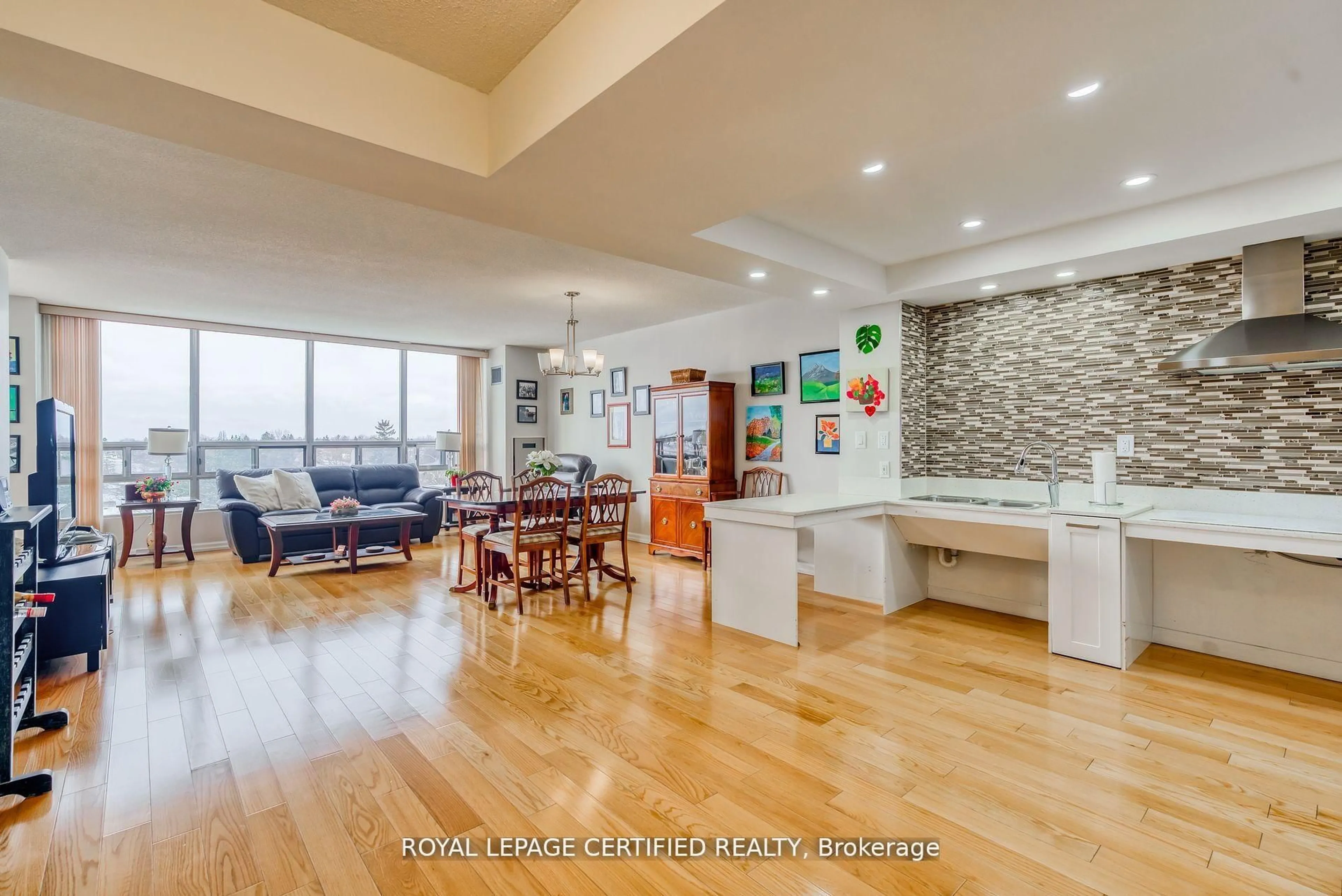 Unknown for 320 Mill St #505, Brampton Ontario L6Y 3V2