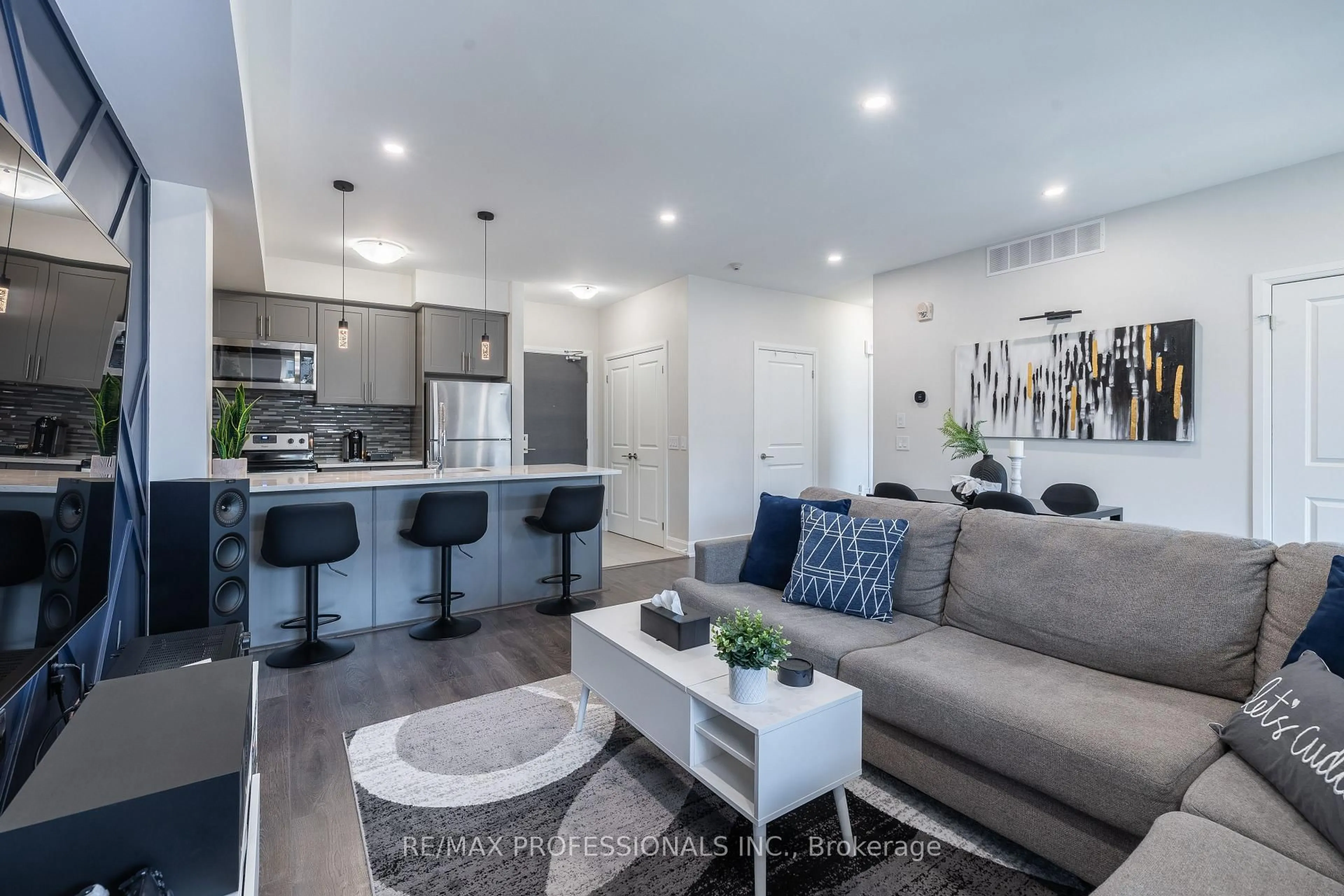 Open concept kitchen, unknown for 2393 Bronte Rd #208, Oakville Ontario L6M 1P5