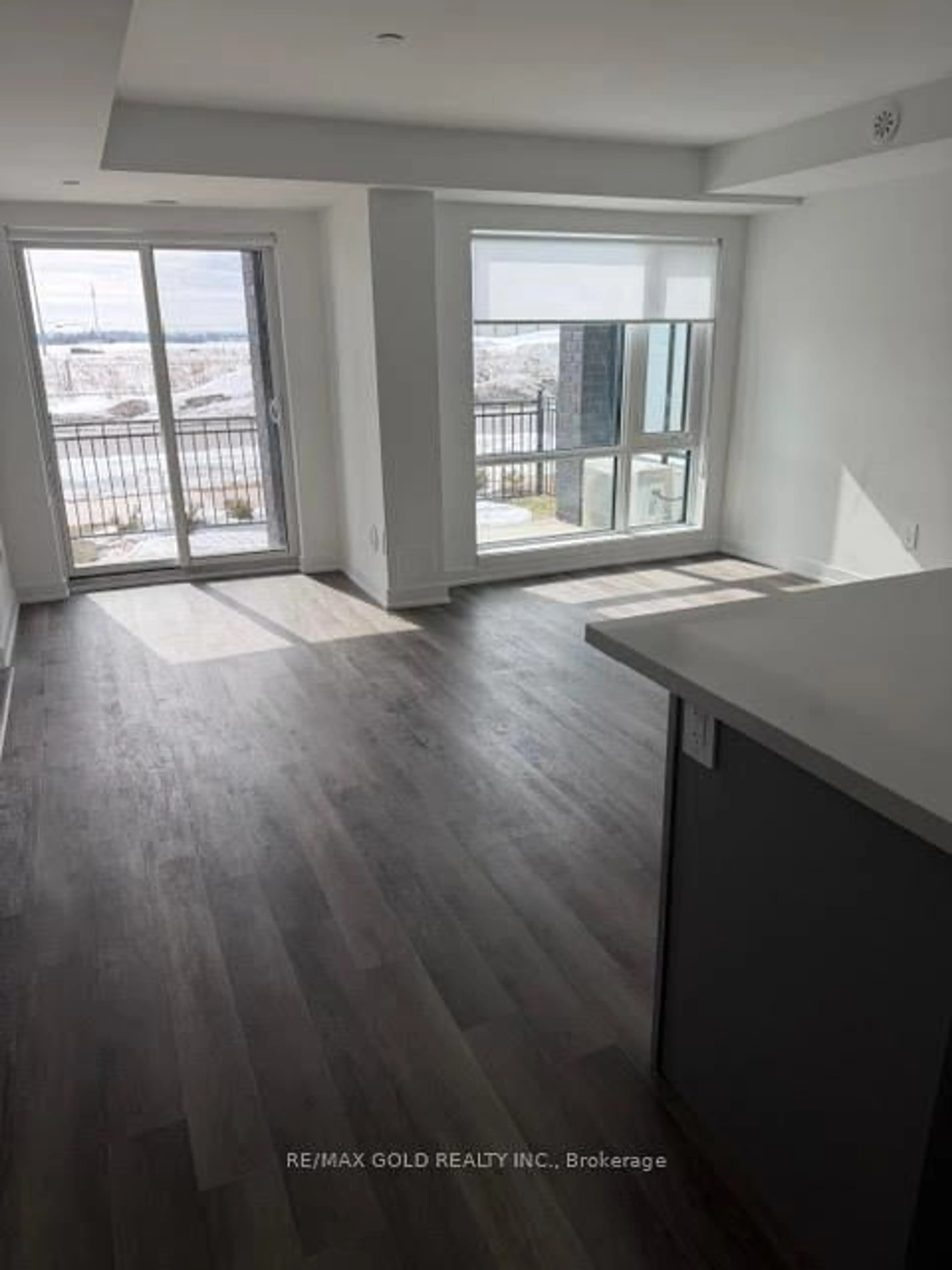 A pic of a room for 5 Romilly Ave #1, Brampton Ontario L7A 5L8