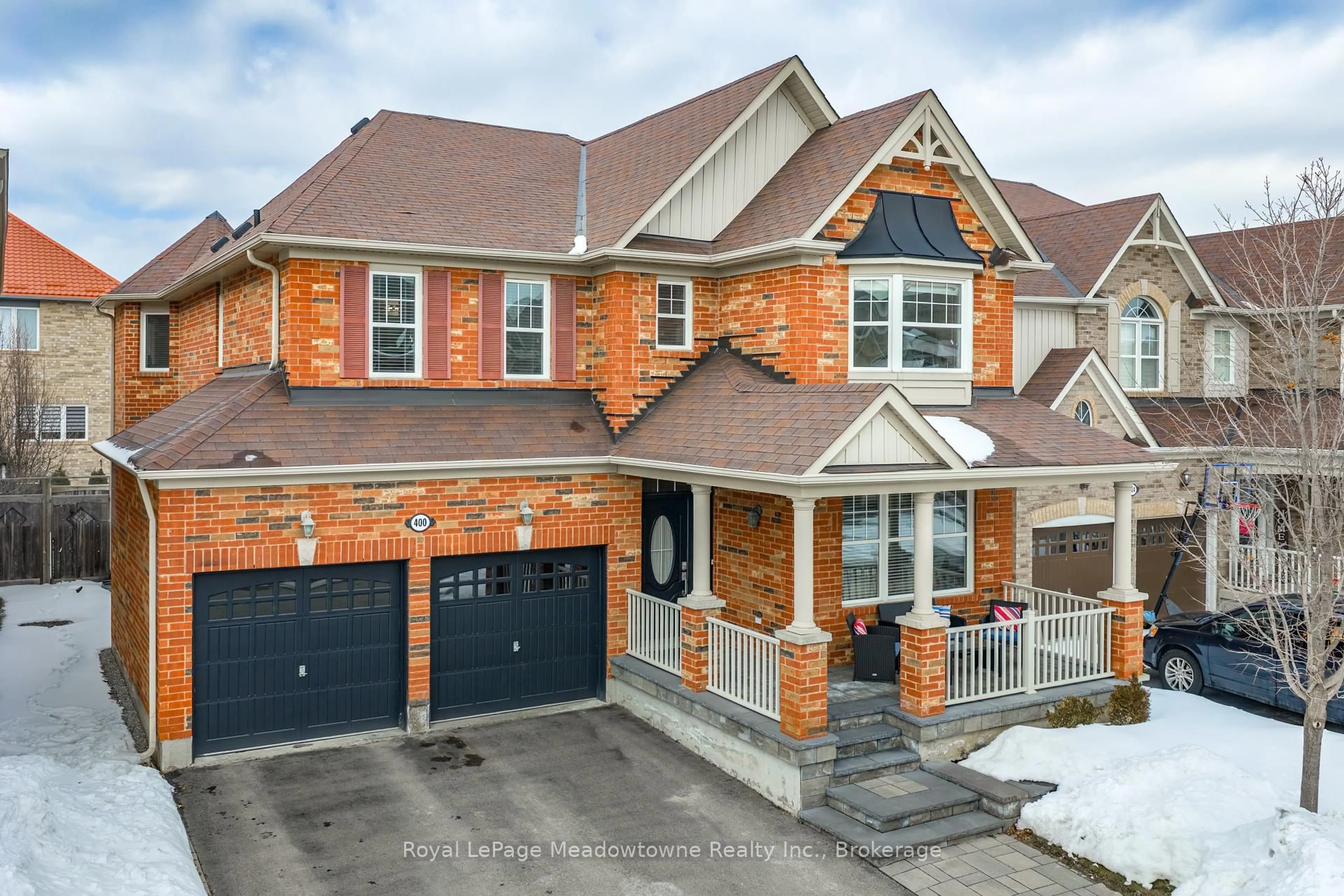 Home with brick exterior material, street for 400 Mickey Crt, Milton Ontario L9T 7N8