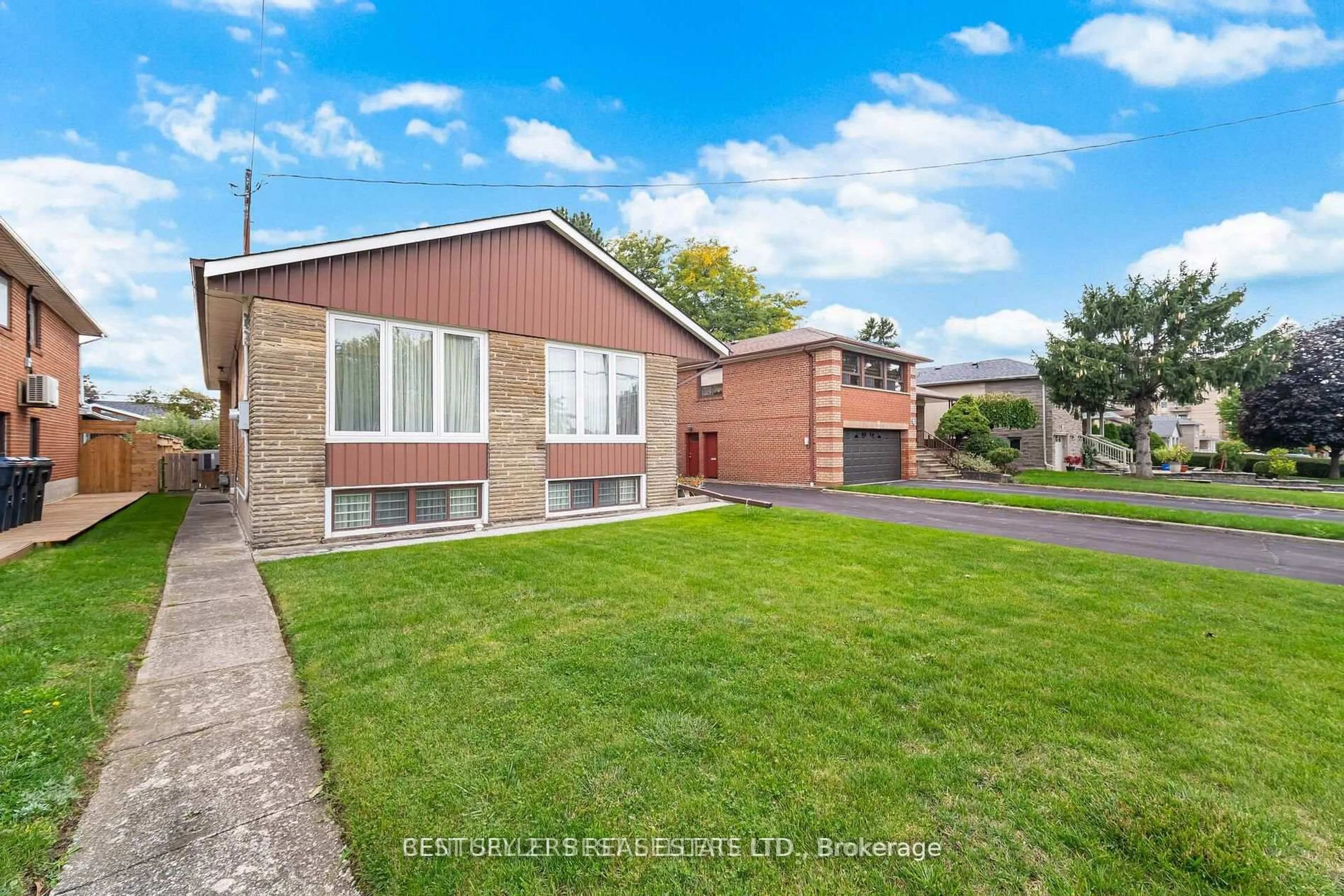 Unknown for 47 Wenderly Dr, Toronto Ontario M6B 2P1