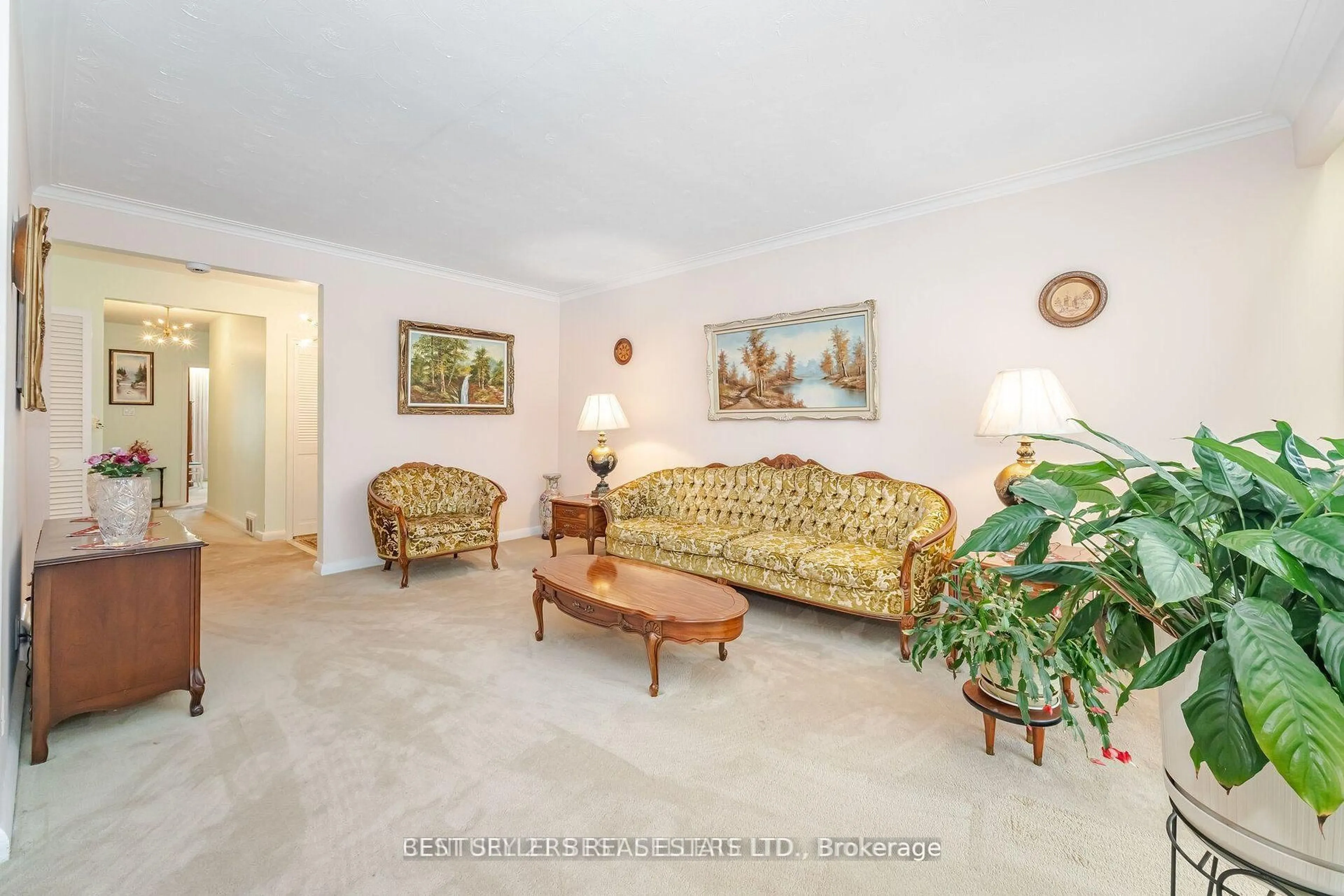 Living room with furniture, unknown for 47 Wenderly Dr, Toronto Ontario M6B 2P1