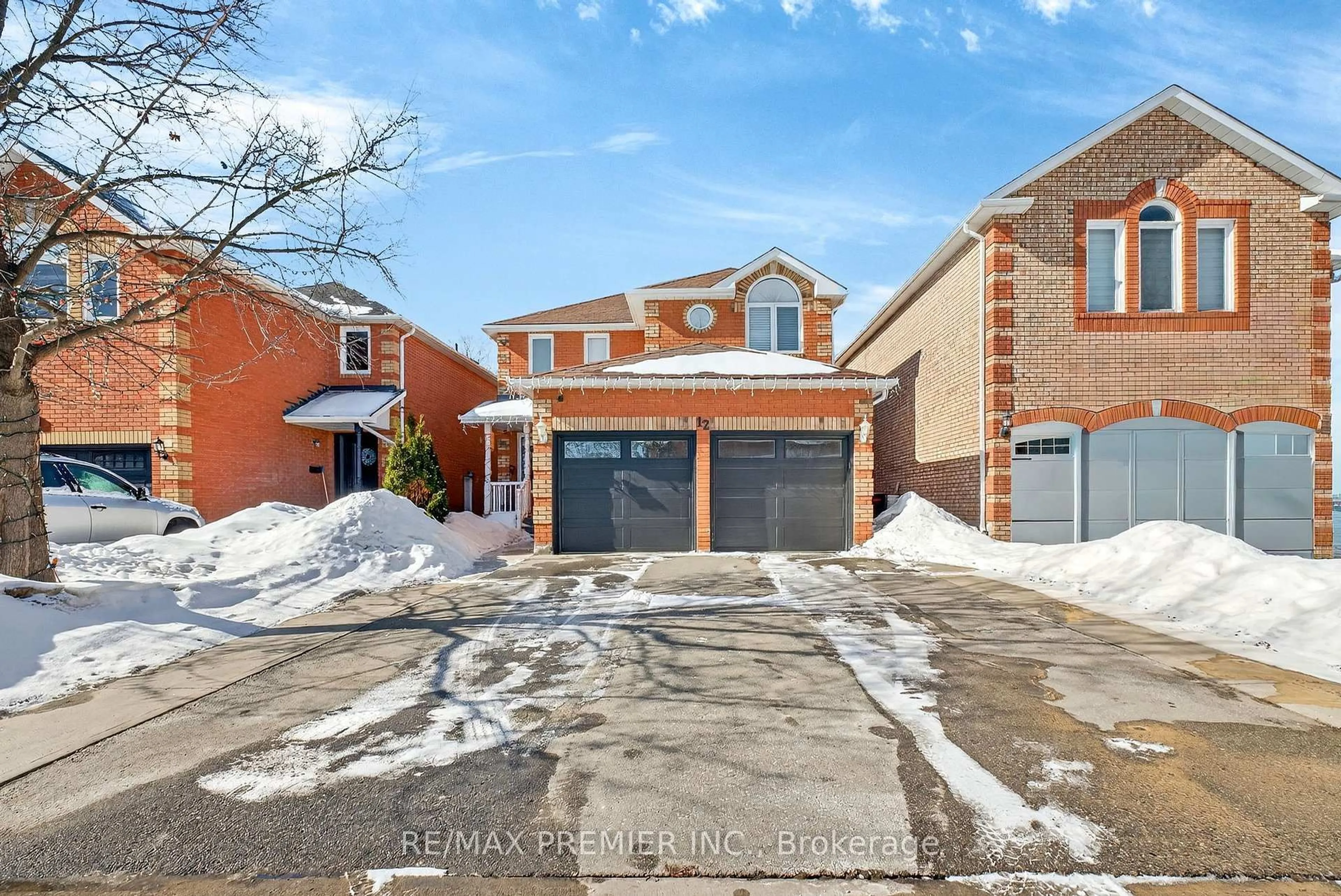 Home with brick exterior material, street for 12 Bayview St, Brampton Ontario L6X 4P1