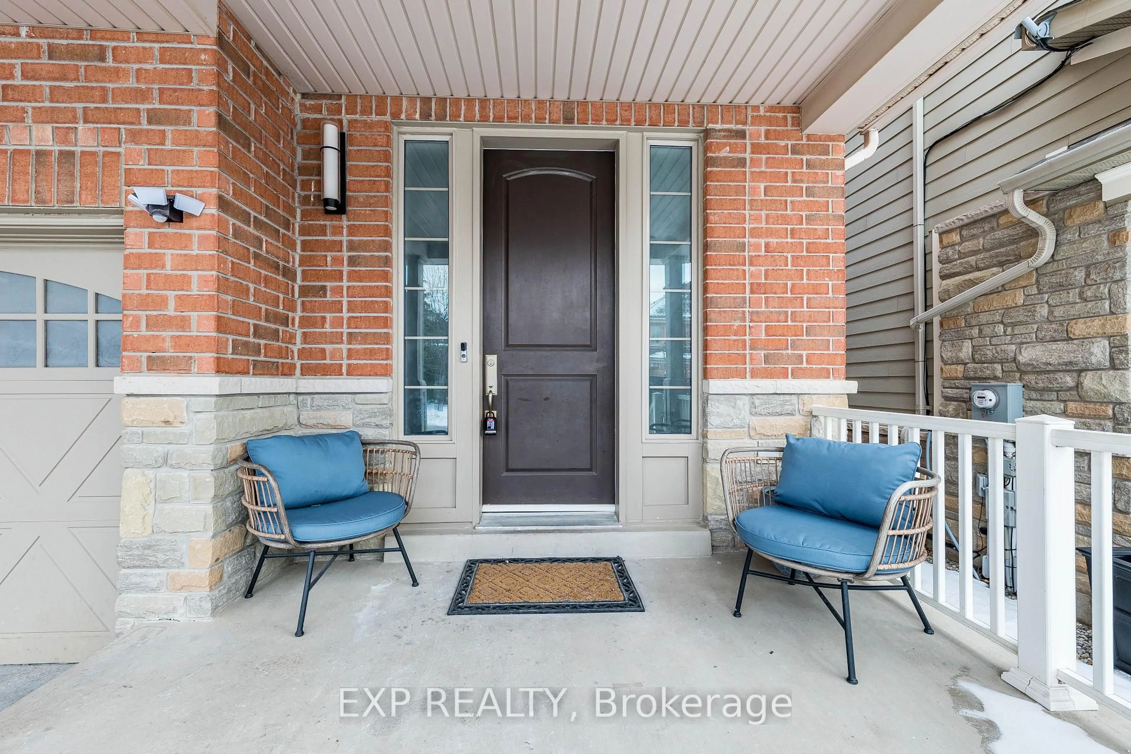 Indoor entryway for 61 Playfair Terr, Milton Ontario L9T 0S5