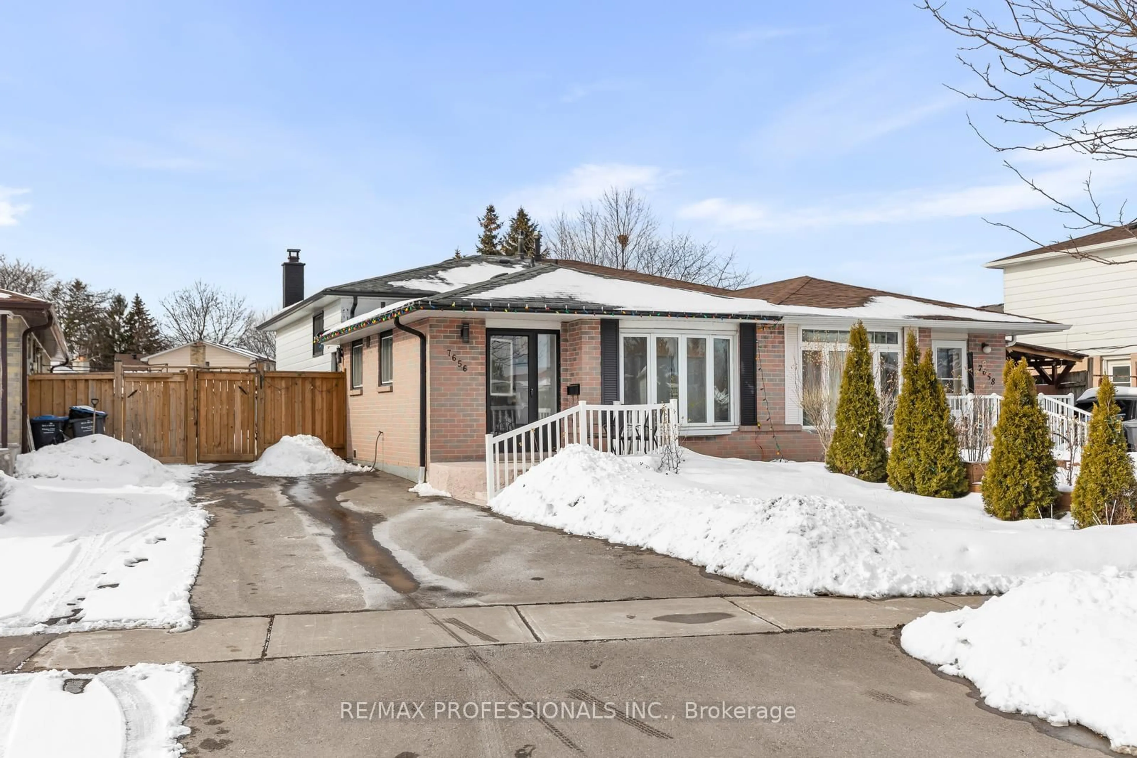 Home with brick exterior material, street for 7656 Priory Cres, Mississauga Ontario L4T 3H5