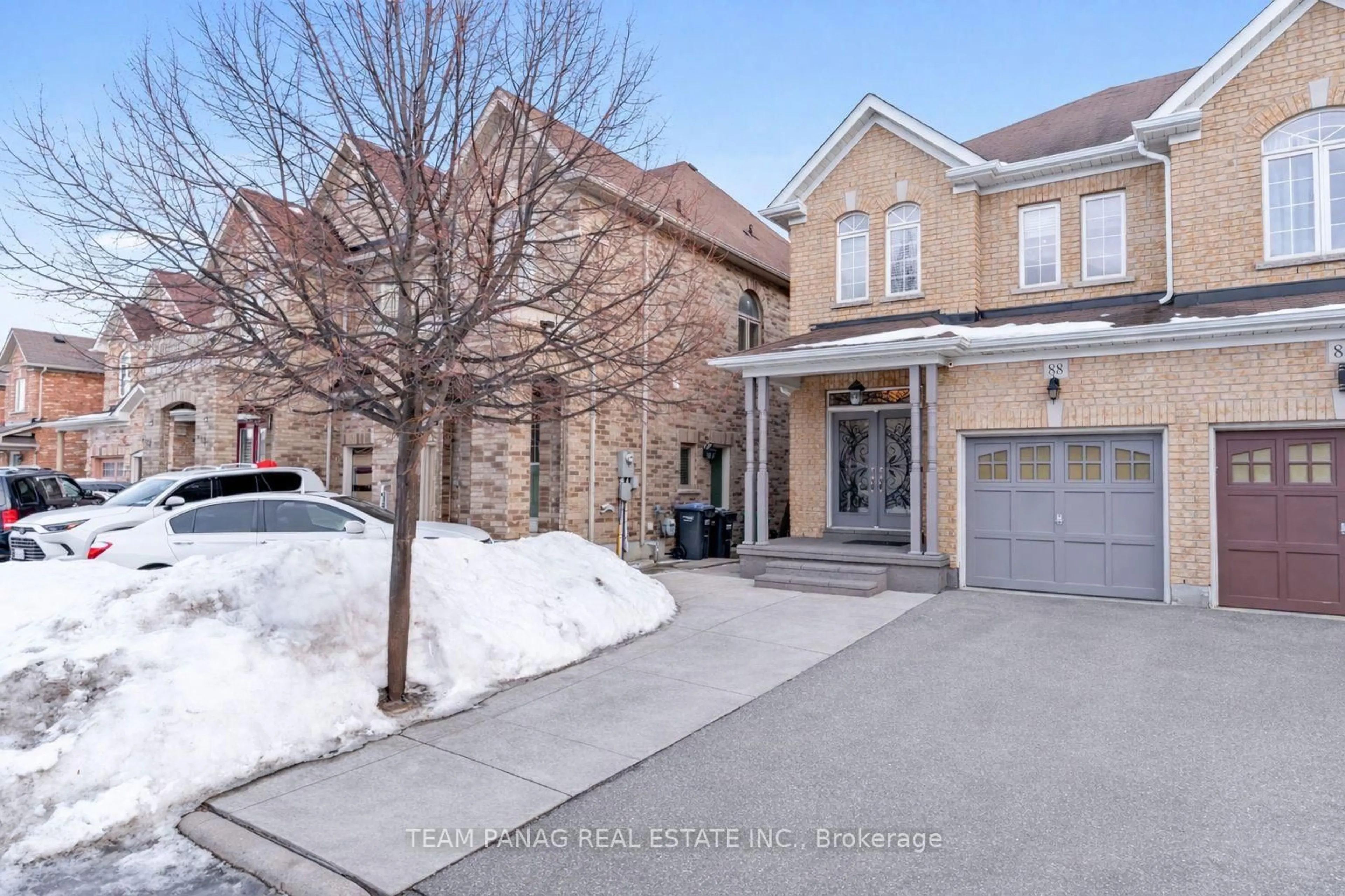 Unknown for 88 Clearfield Dr, Brampton Ontario L6P 3J4