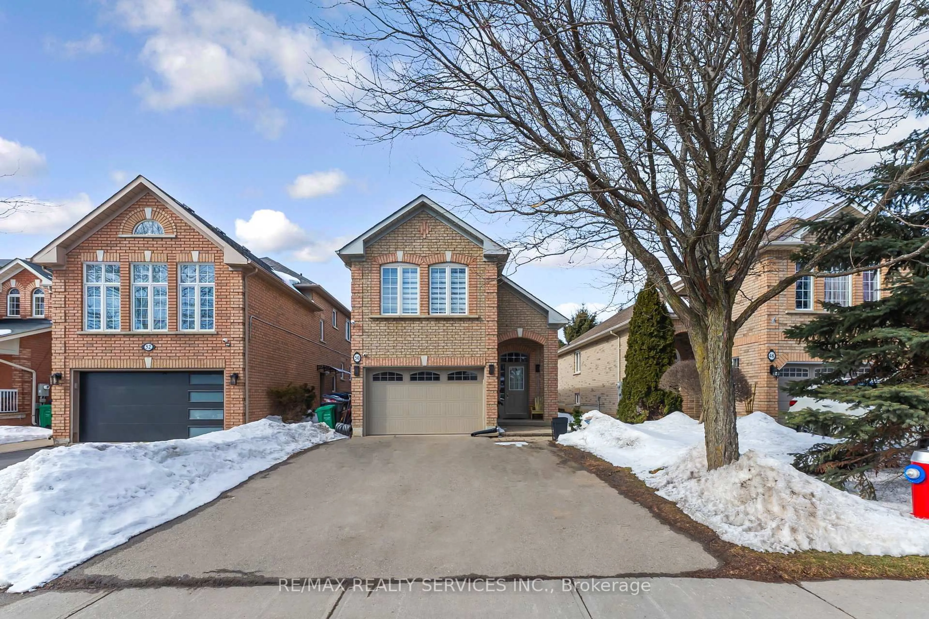Home with brick exterior material, street for 50 Sunny Glen Cres, Brampton Ontario L7A 2C6