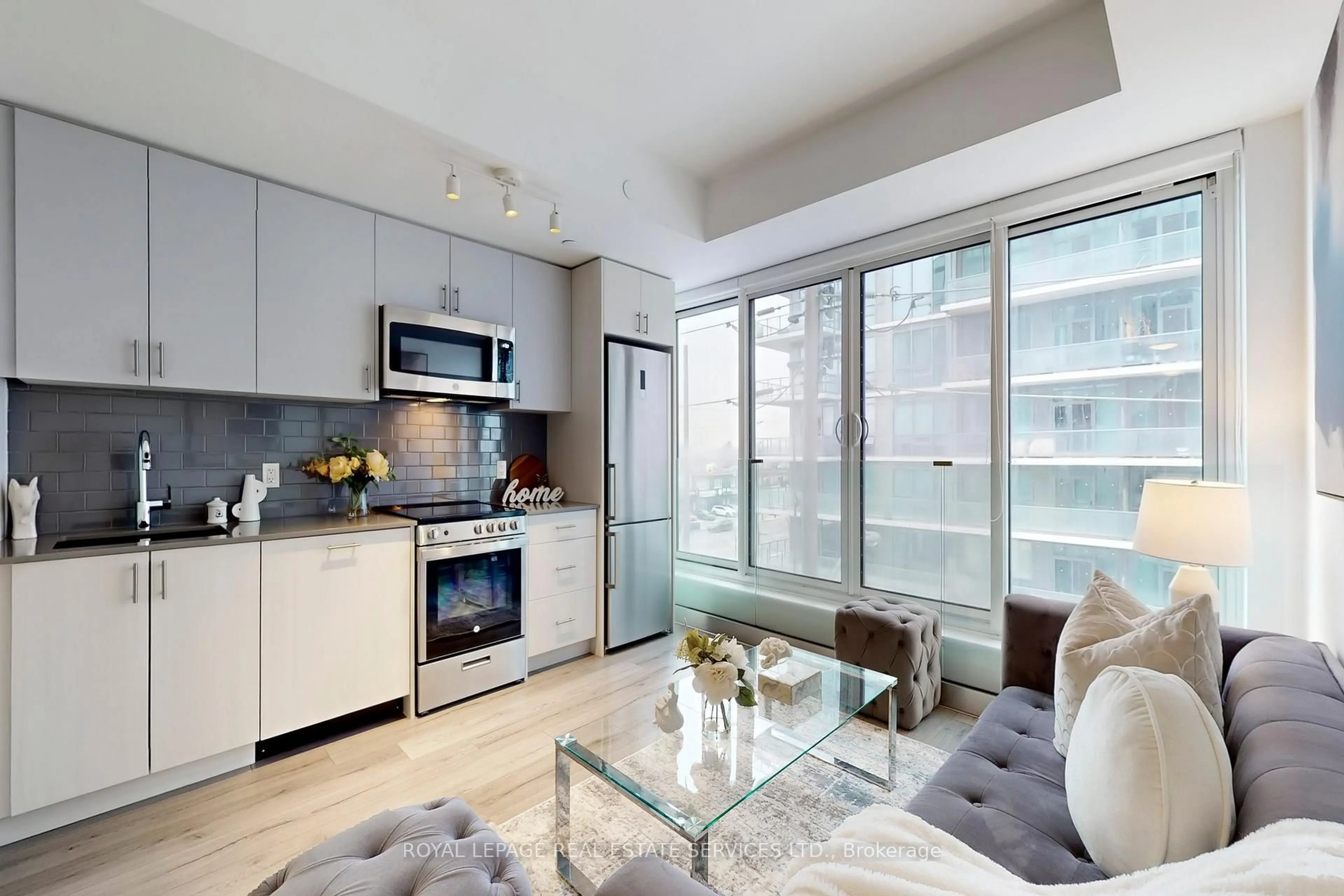 Open concept kitchen, unknown for 1195 The Queensway #310, Toronto Ontario M8Z 0H1