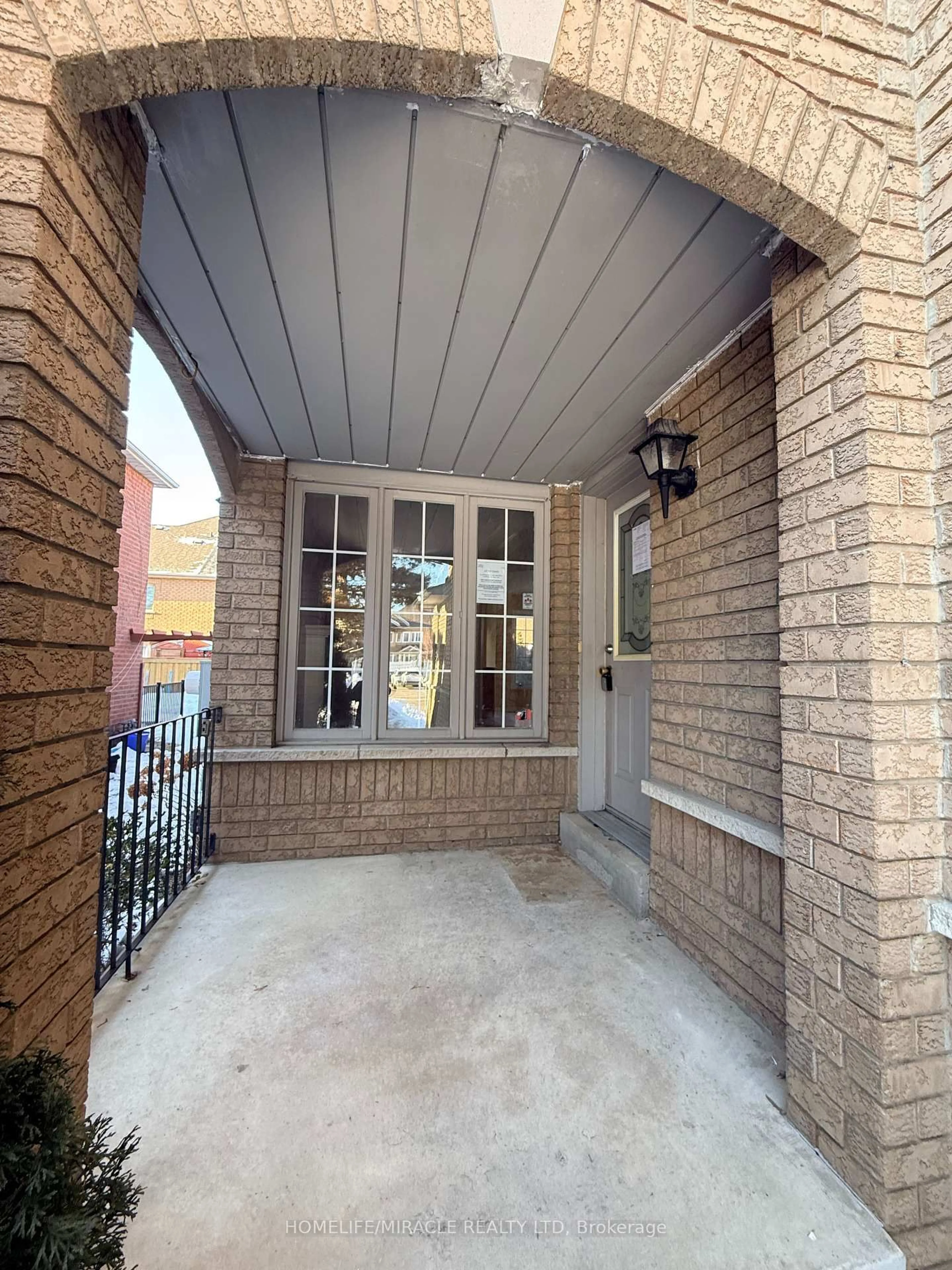 Home with brick exterior material, street for 137 Pressed Brick Dr, Brampton Ontario L6V 4K5