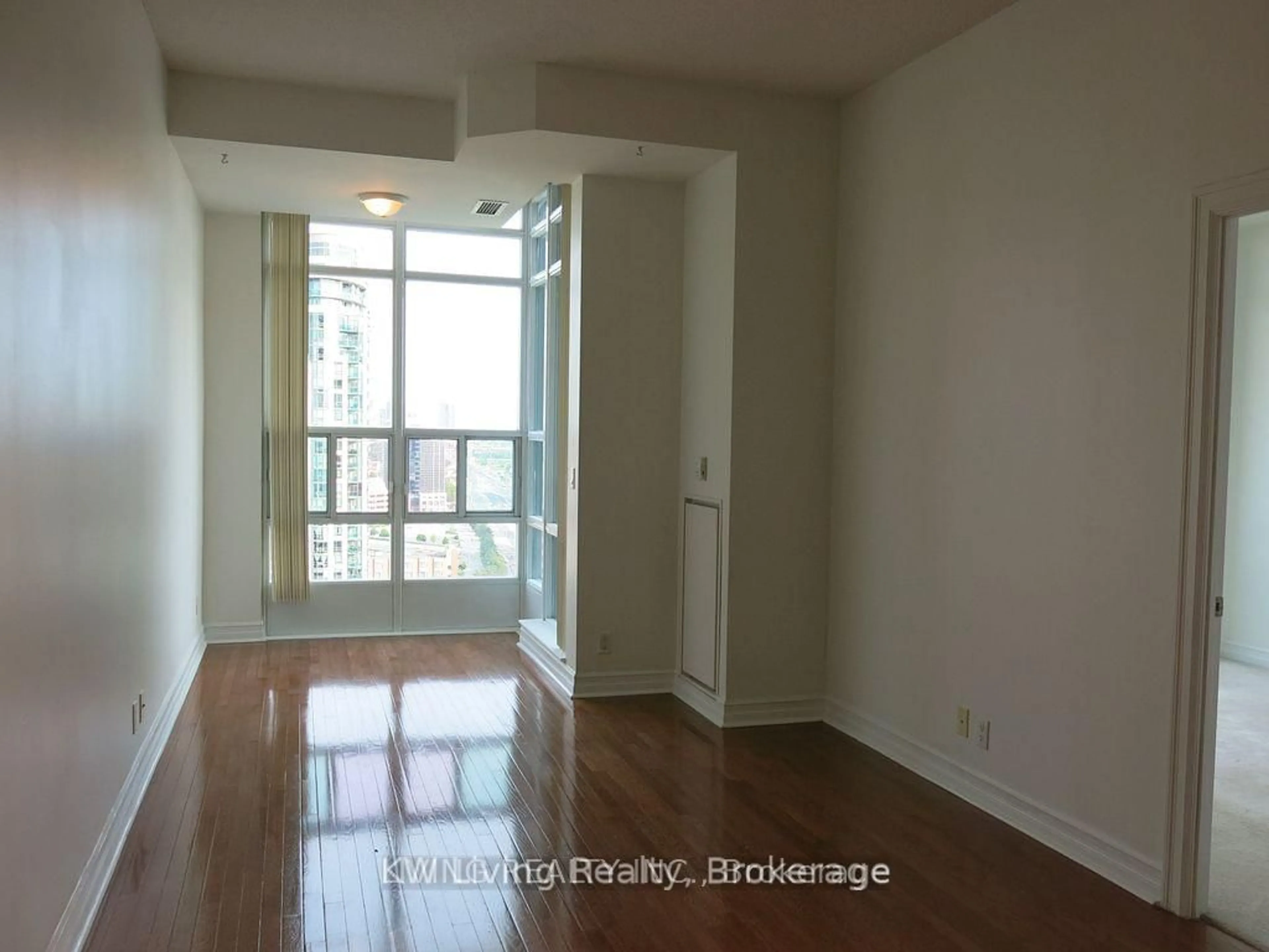 Unknown for 33 Elm Dr #2806, Mississauga Ontario L5B 4M2