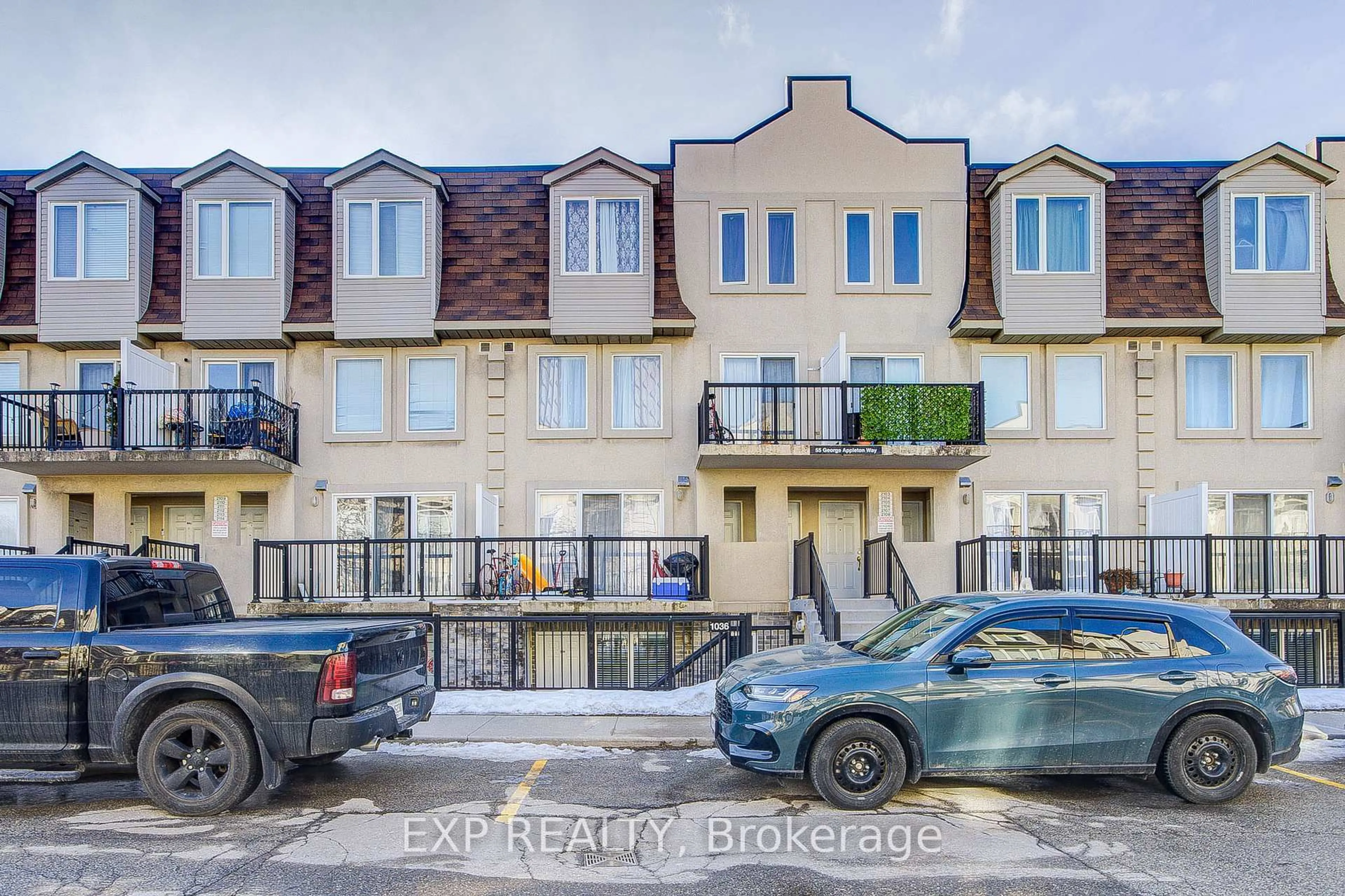 A pic from outside/outdoor area/front of a property/back of a property/a pic from drone, street for 55 George Appleton Way #1036, Toronto Ontario M3M 0A2