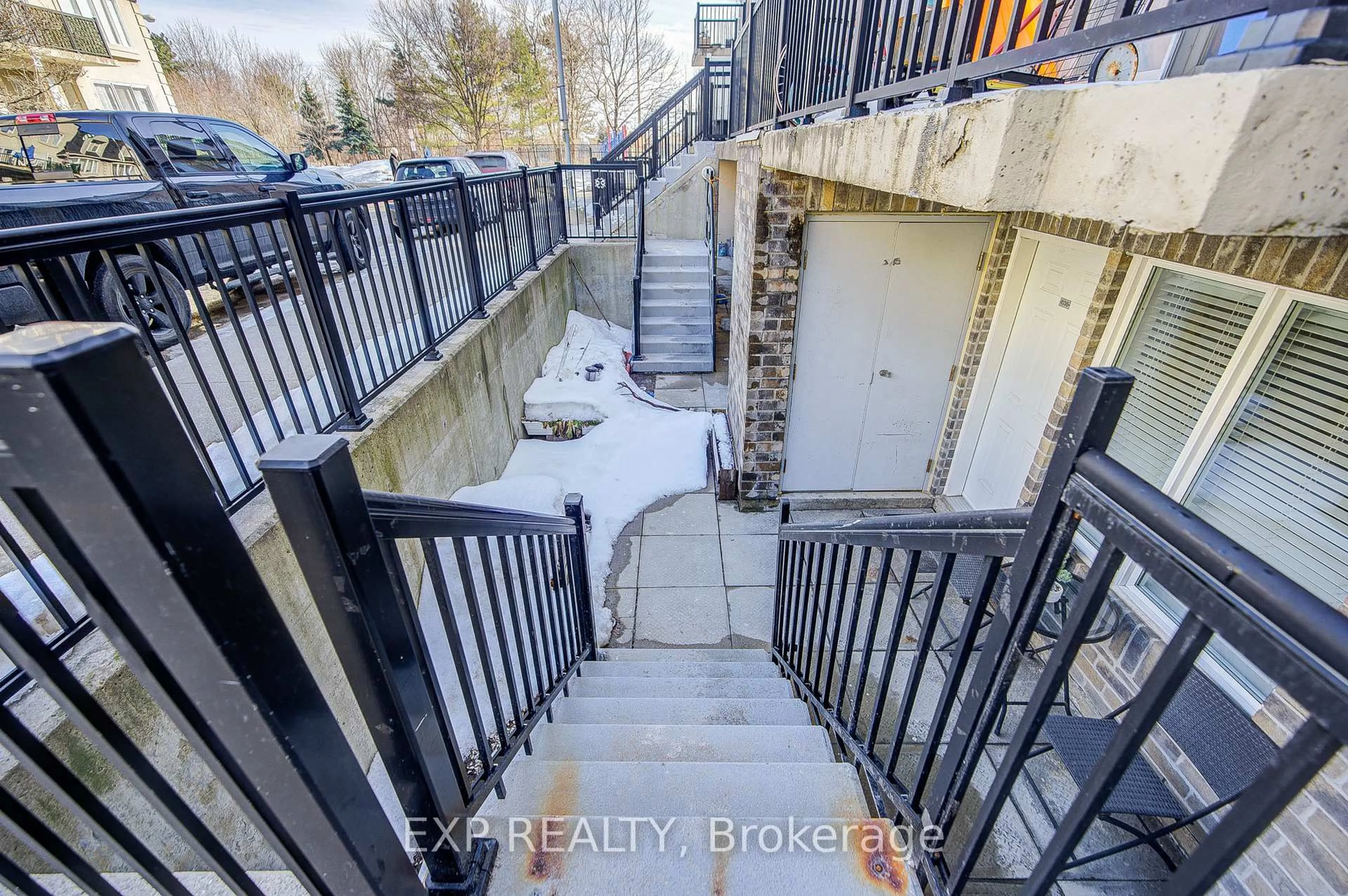Unknown for 55 George Appleton Way #1036, Toronto Ontario M3M 0A2