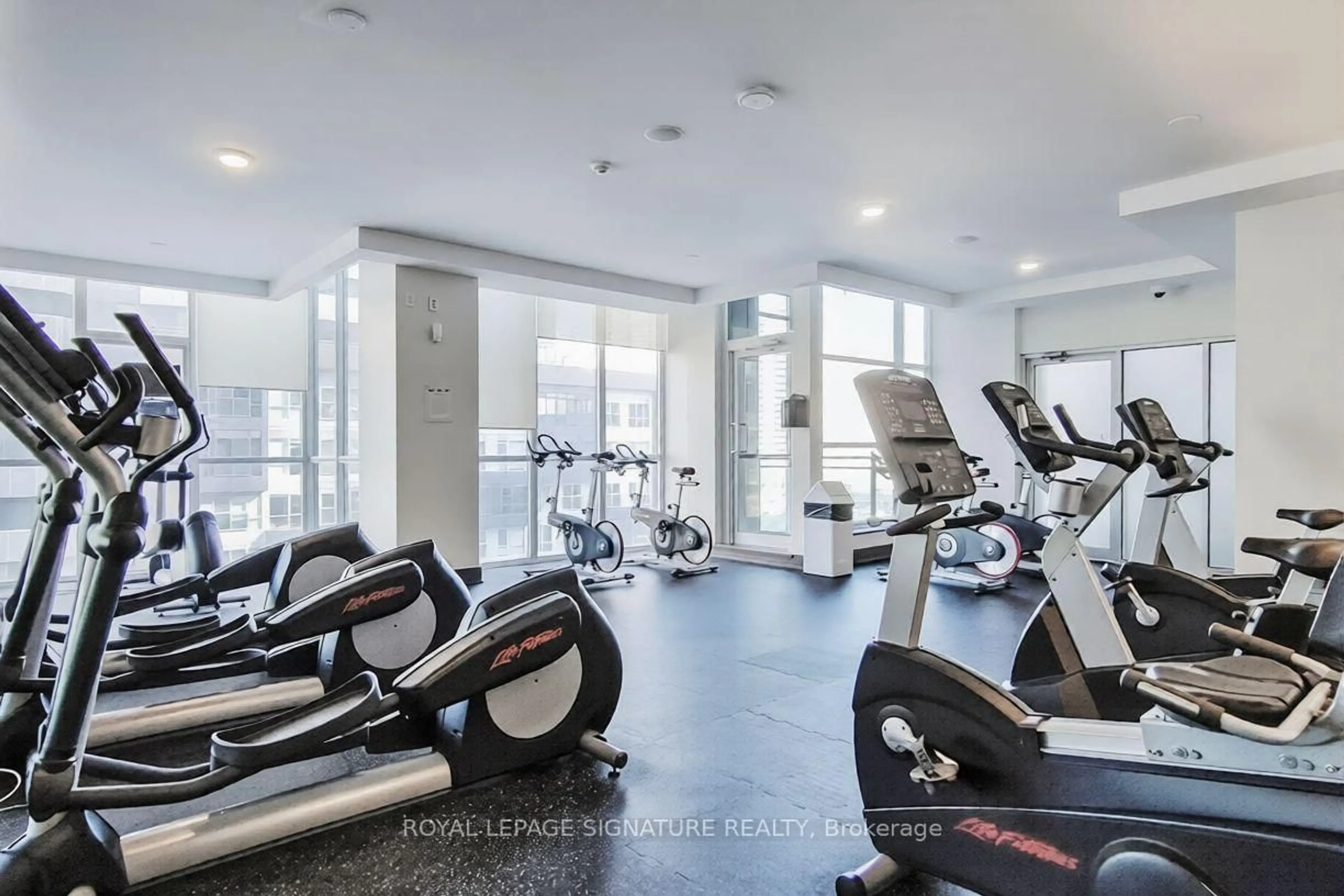 Gym or fitness room for 4070 Confederation Pkwy #2109, Mississauga Ontario L5B 0E9