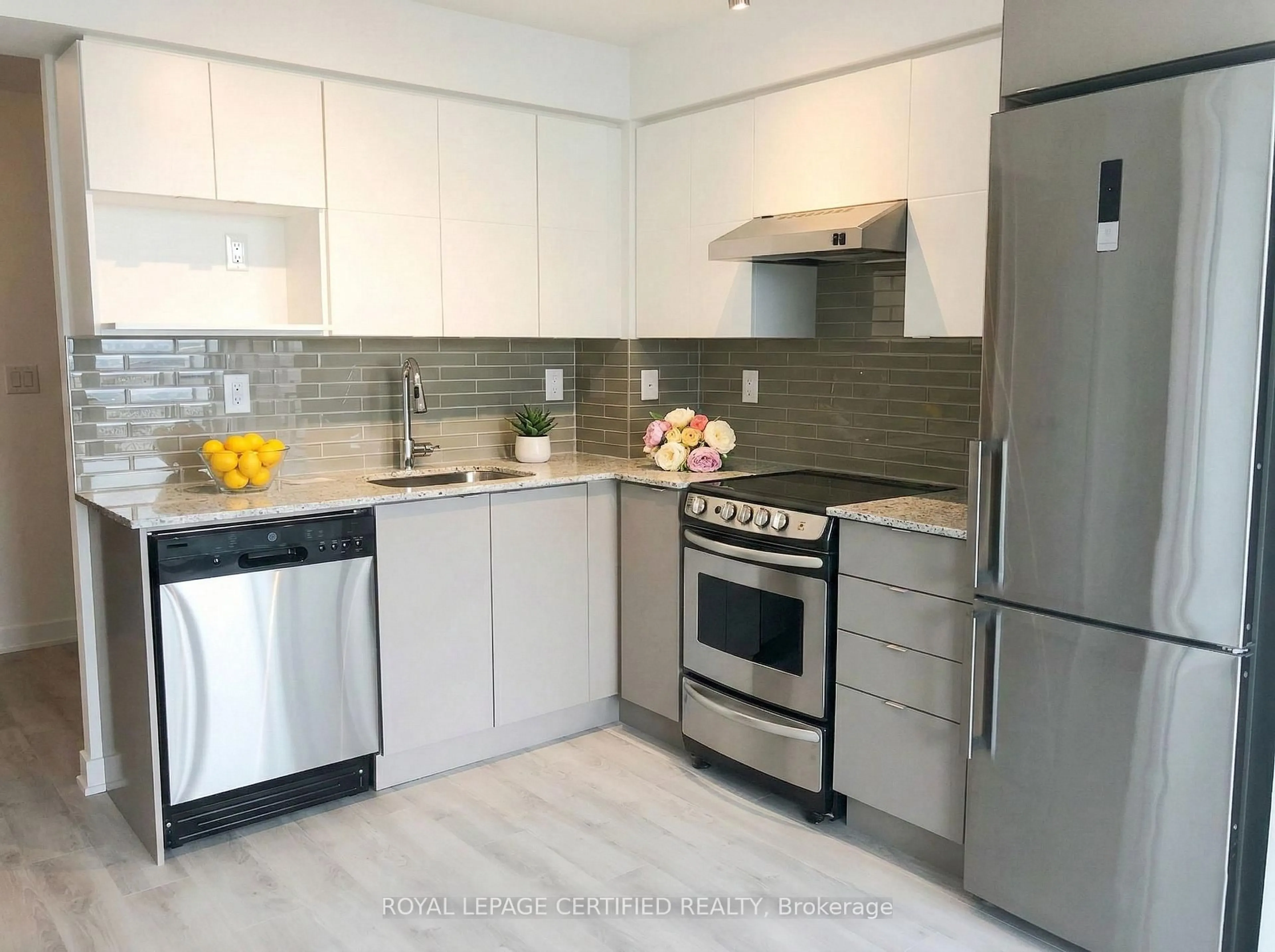 Unknown for 160 Flemington Rd #1409, Toronto Ontario M6A 2P4