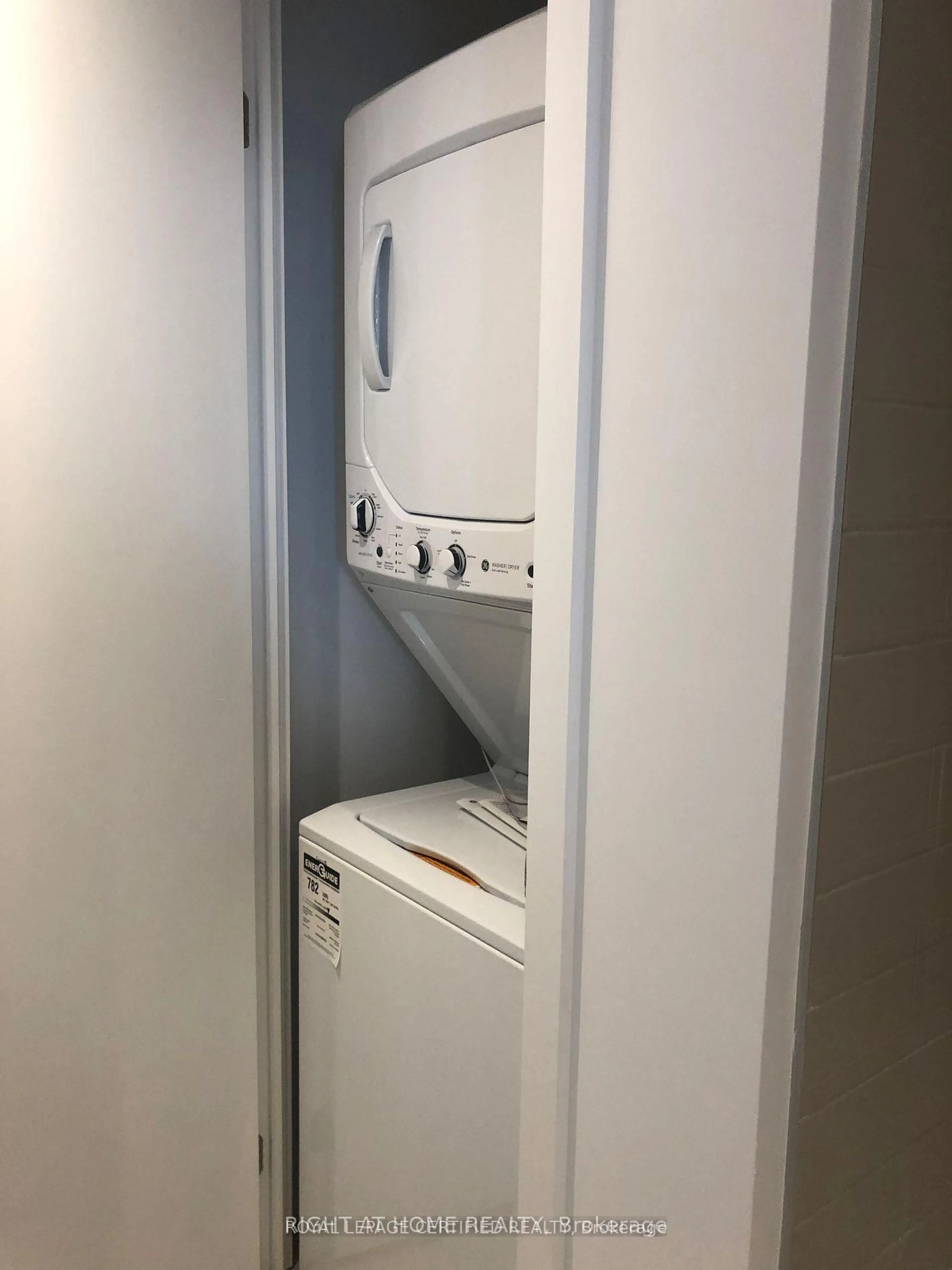 Laundry room for 160 Flemington Rd #1409, Toronto Ontario M6A 2P4