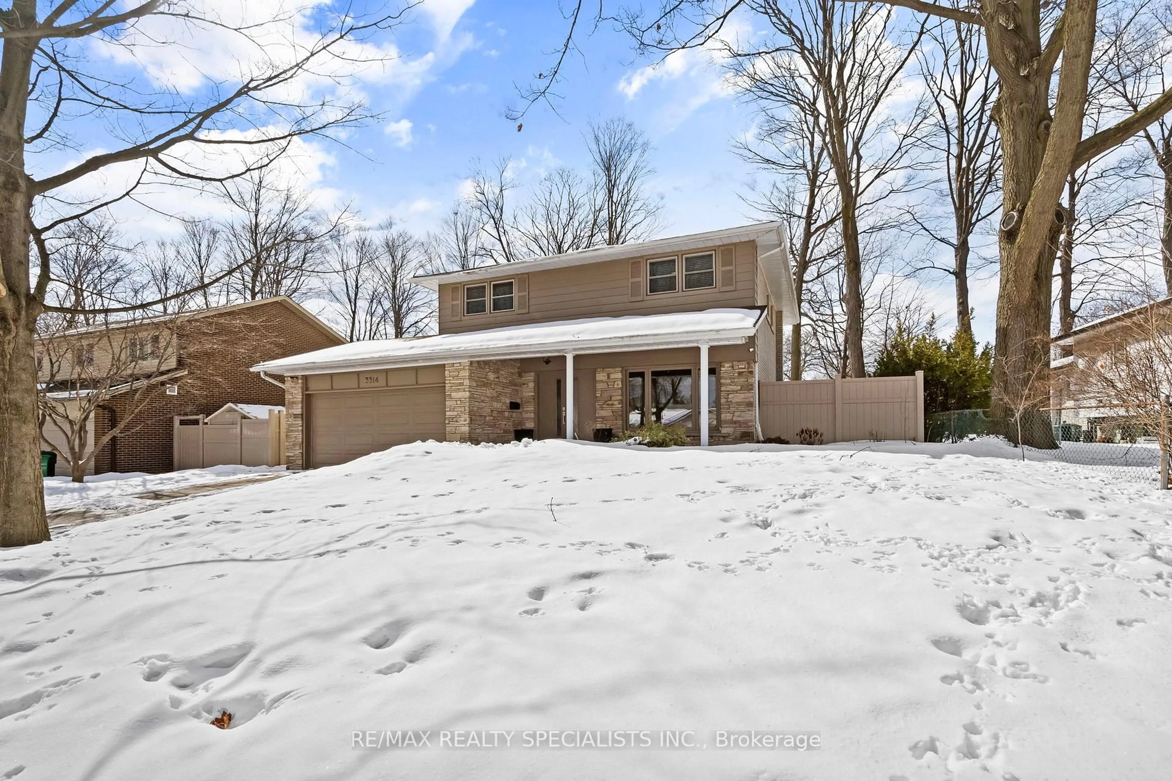 Unknown for 3314 Grassfire Cres, Mississauga Ontario L4Y 3K1