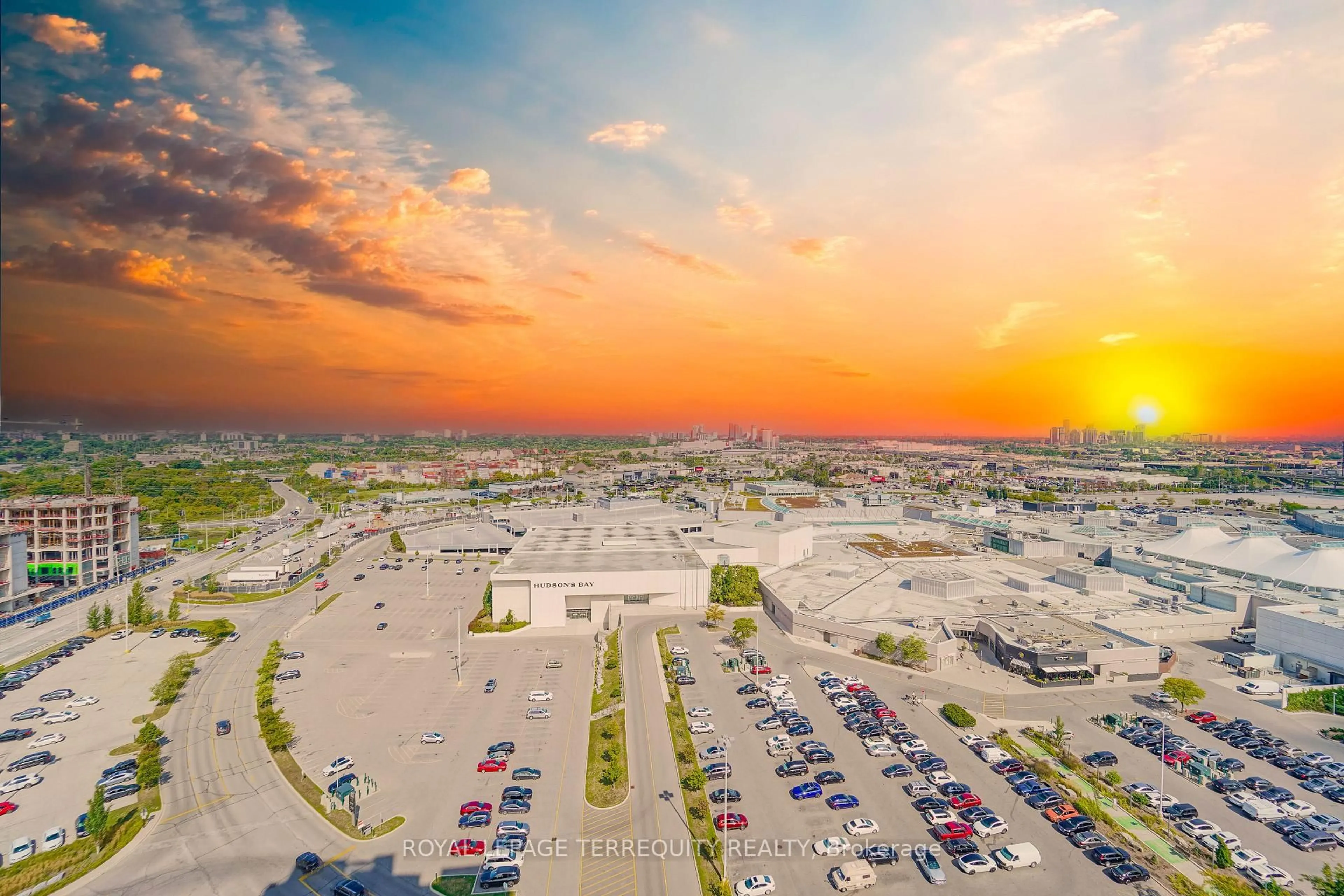 A pic from outside/outdoor area/front of a property/back of a property/a pic from drone, street for 235 Sherway Gardens Rd #2209, Toronto Ontario M9C 0A2