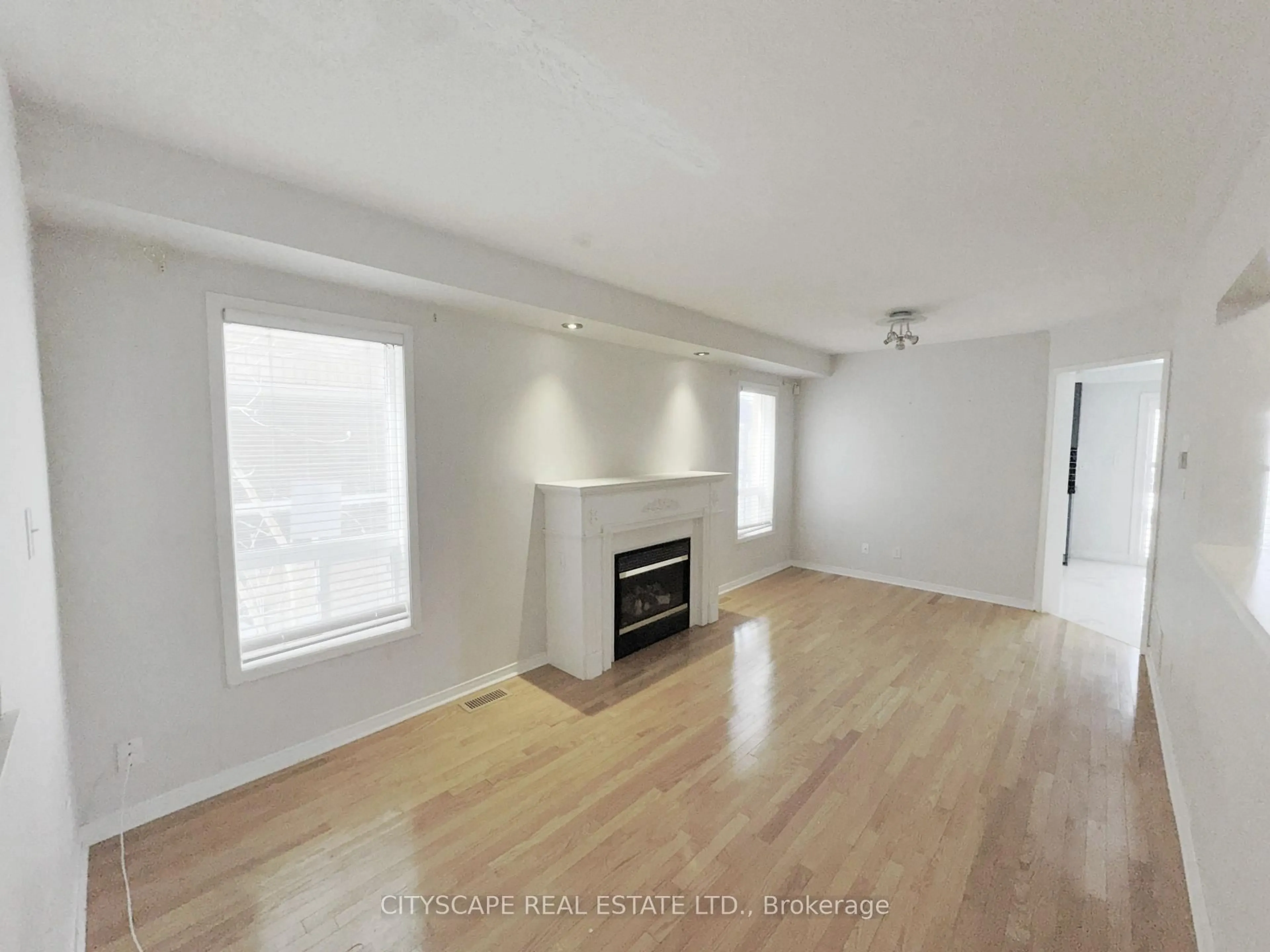 A pic of a room for 3970 Arbourview Terr, Mississauga Ontario L5M 7B8