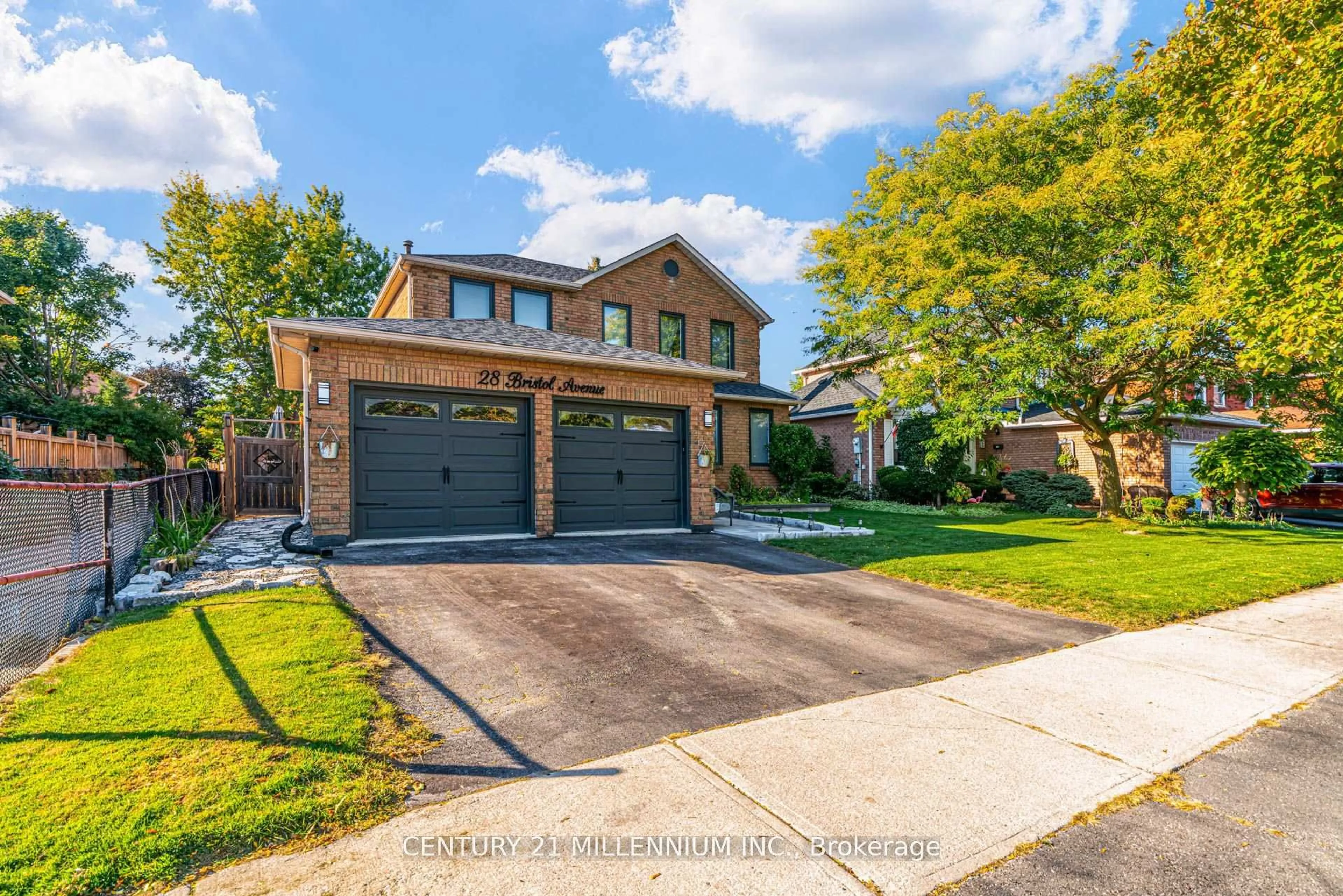 Home with brick exterior material, street for 28 Bristol Ave, Brampton Ontario L6X 2B3