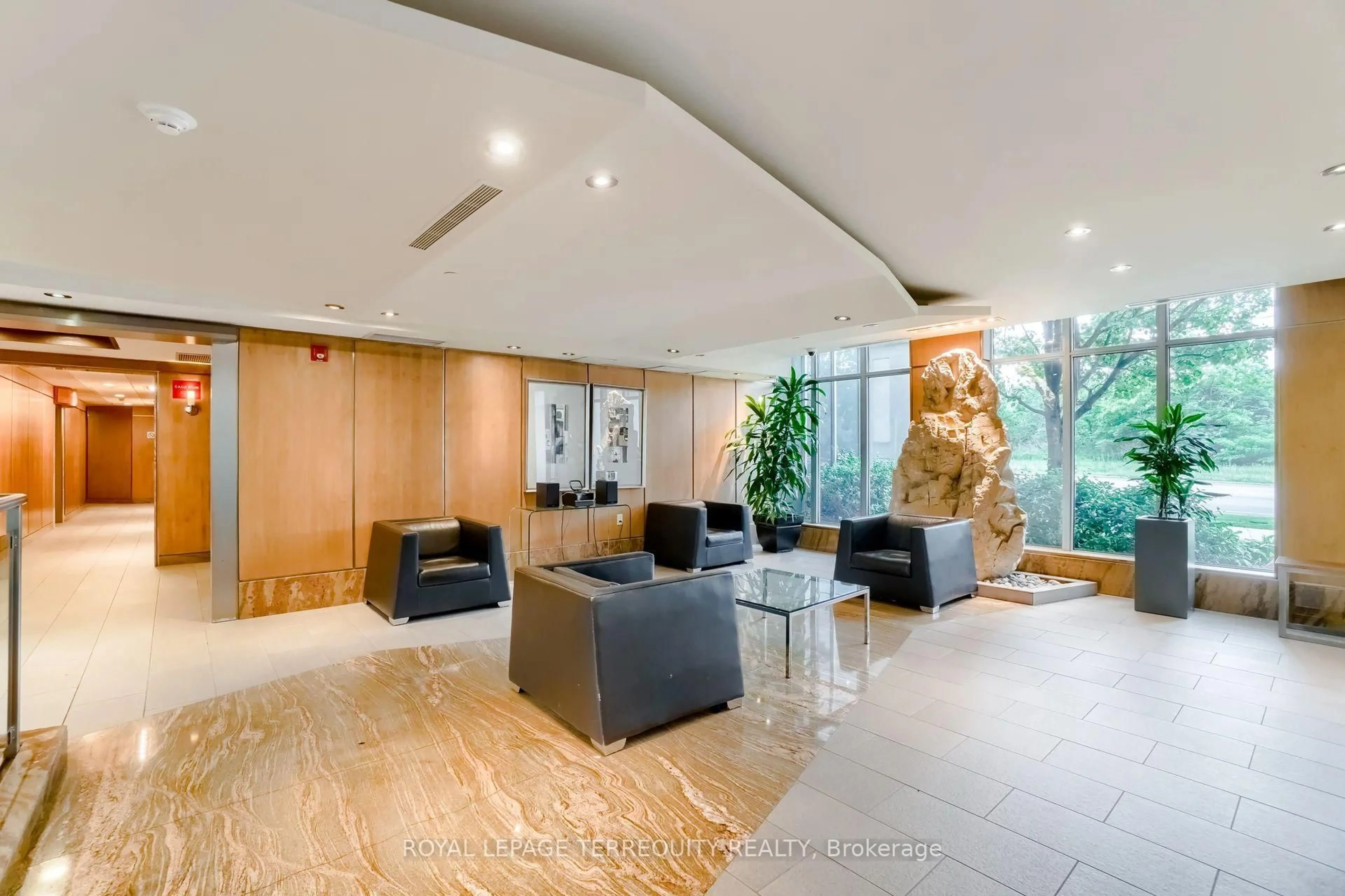Lobby for 2121 Lake Shore Blvd #506, Toronto Ontario M8V 4E9