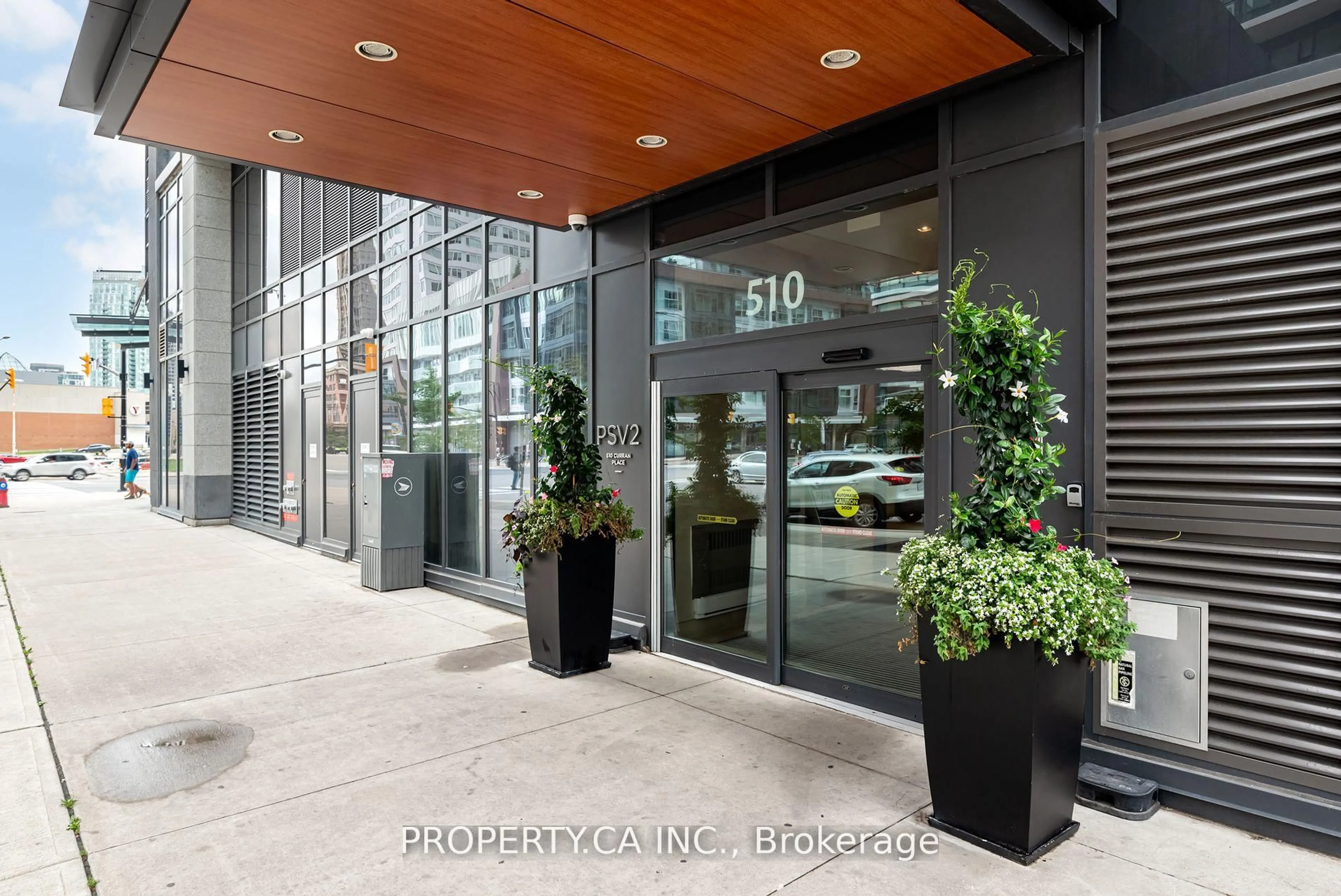 Indoor foyer for 510 Curran Pl #1408, Mississauga Ontario L5B 0J8