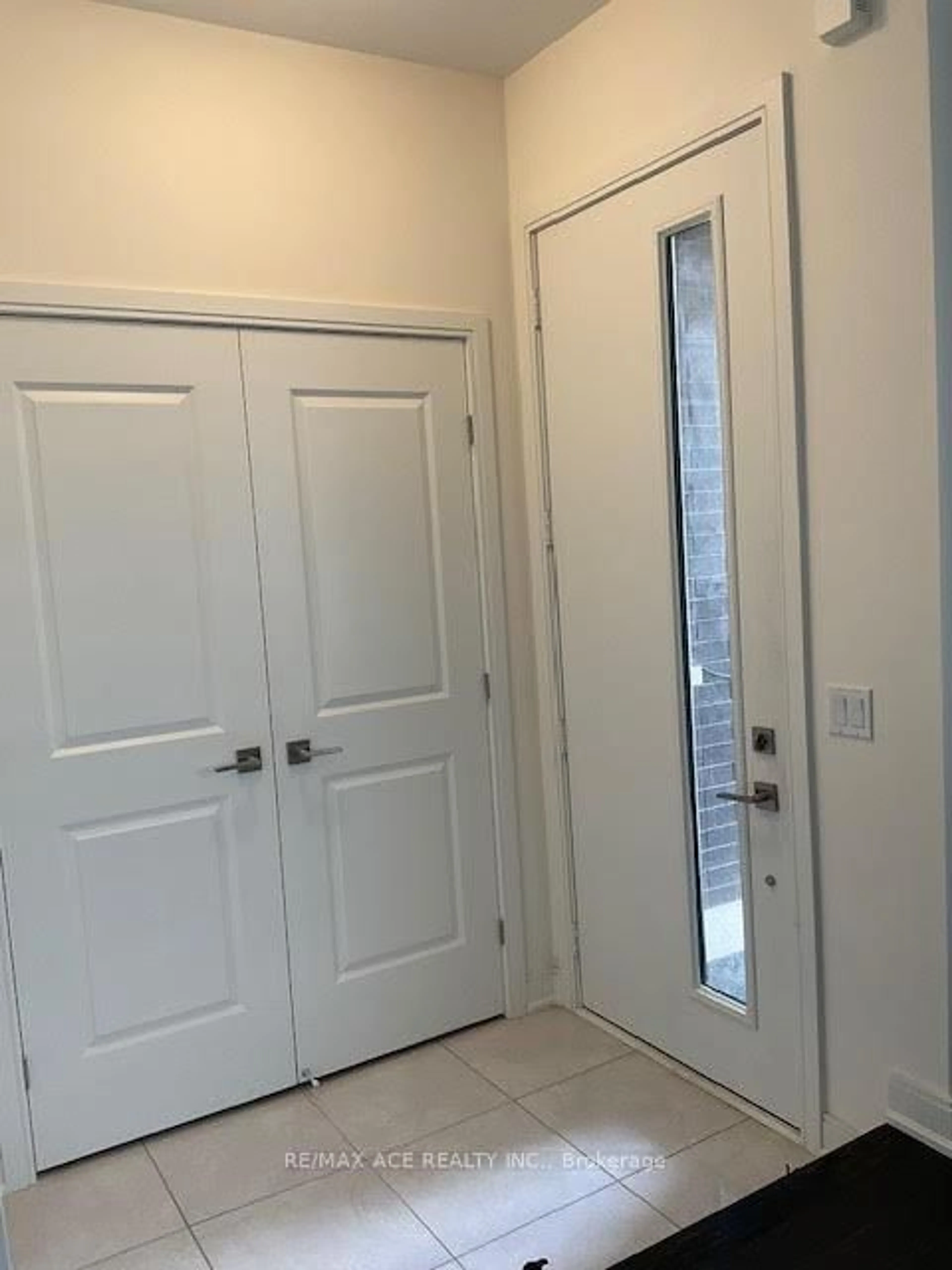 Unknown for 88 Pearman Cres, Brampton Ontario L7A 4Z1