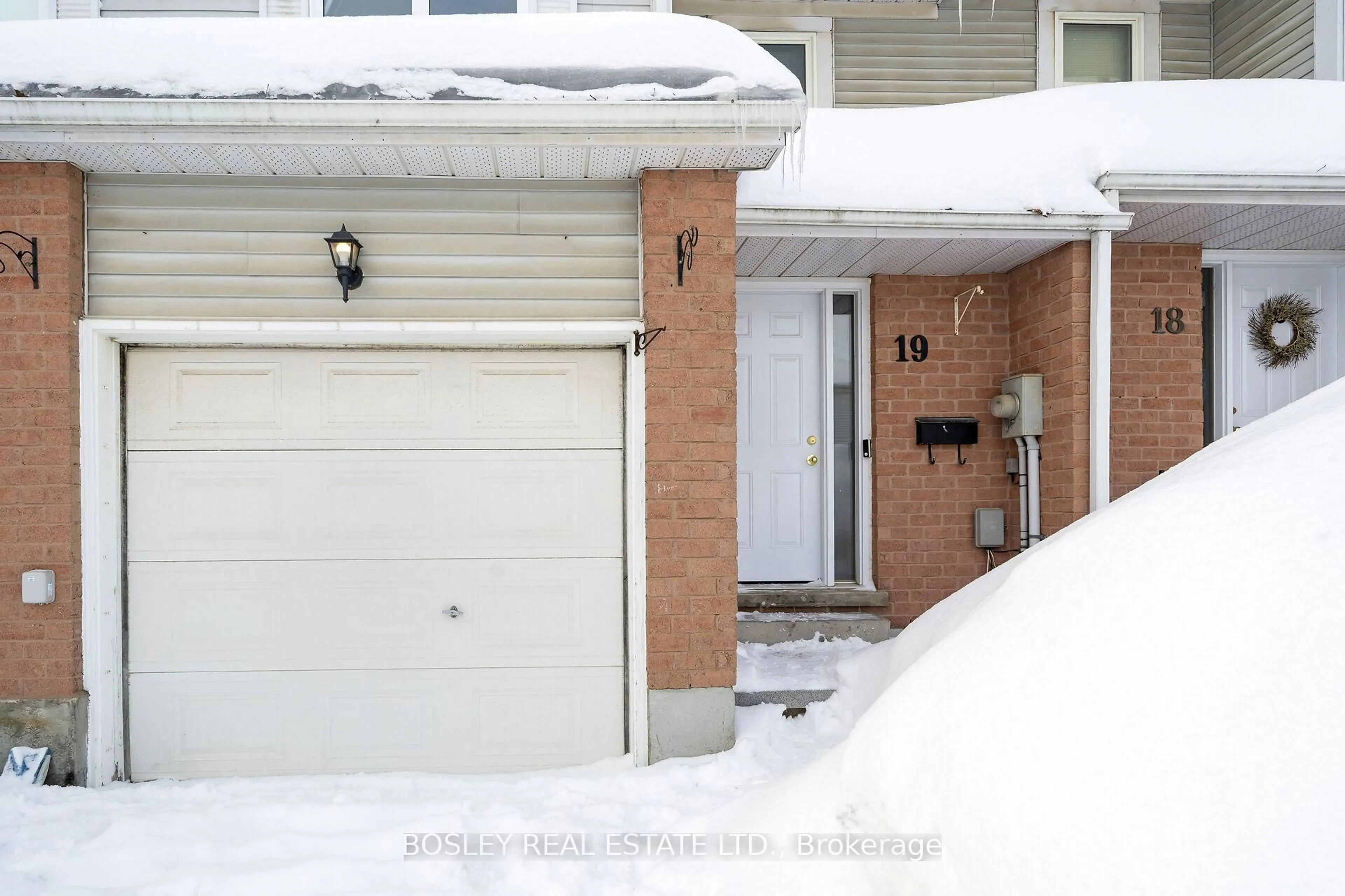 Unknown for 100 Century Dr #19, Orangeville Ontario L9W 4L3